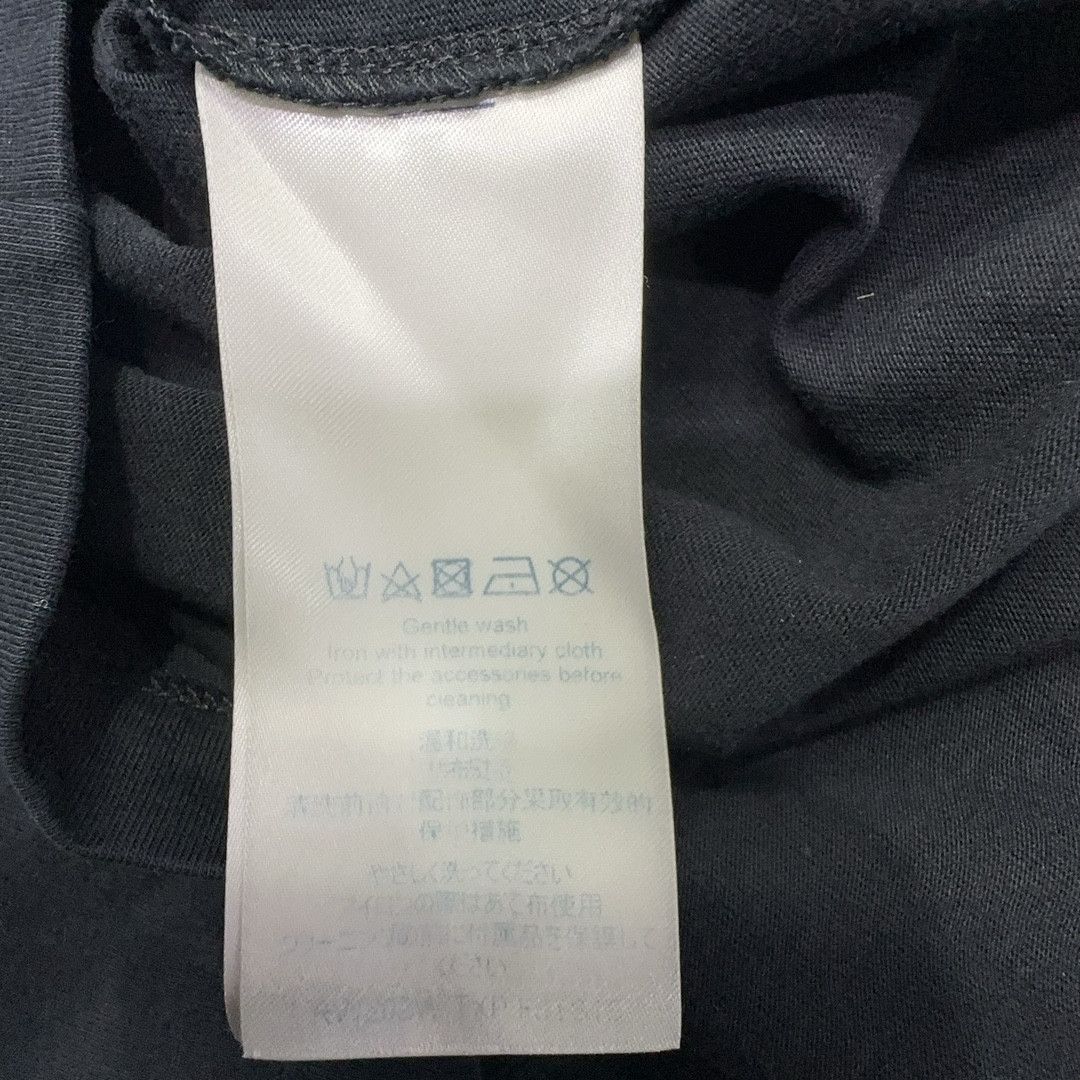 Louis Vuitton Louis Vuitton Reverse Logo T-Shirt Size S Size S / US 4 / IT 40 - 4 Thumbnail