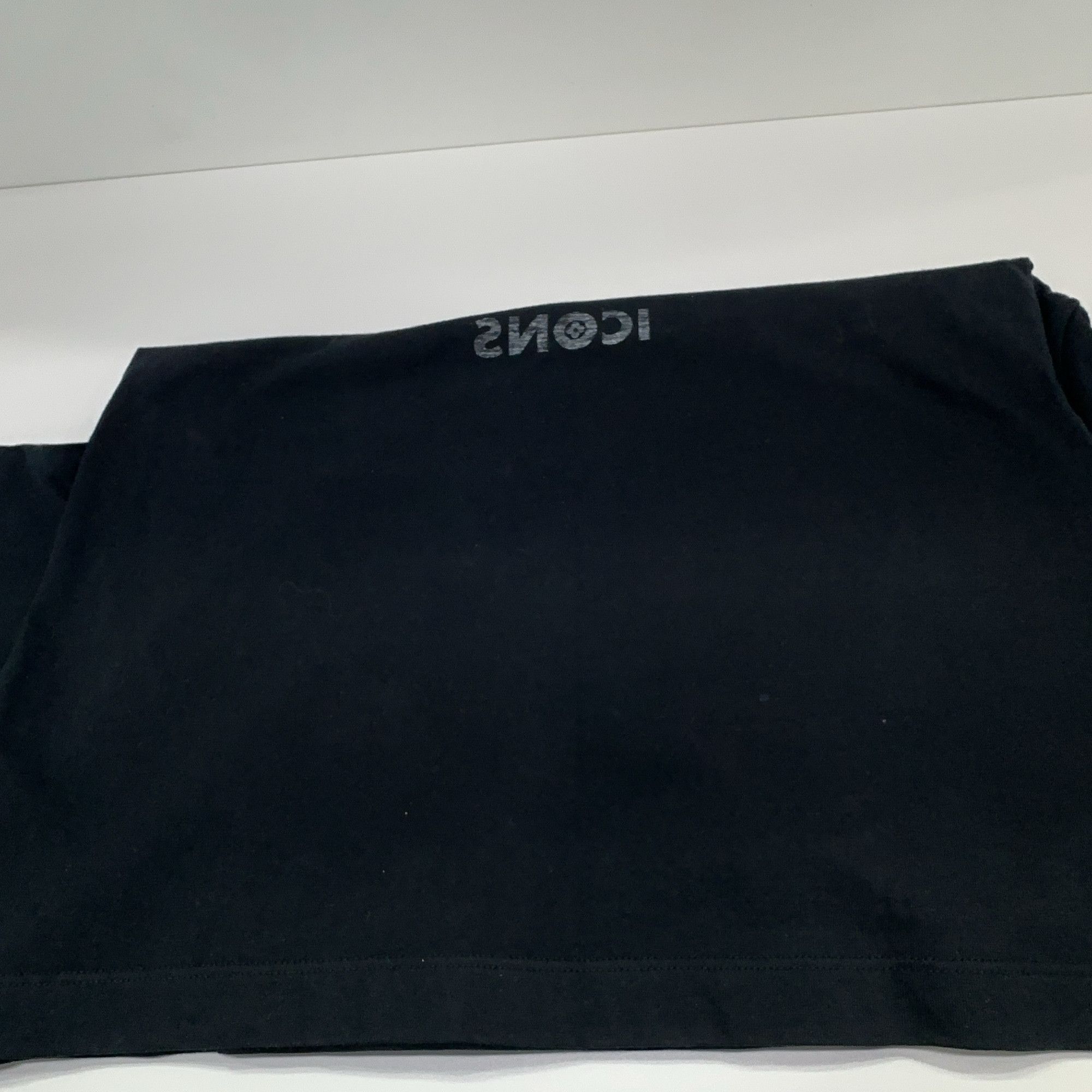 Louis Vuitton Louis Vuitton Reverse Logo T-Shirt Size S Size S / US 4 / IT 40 - 7 Thumbnail