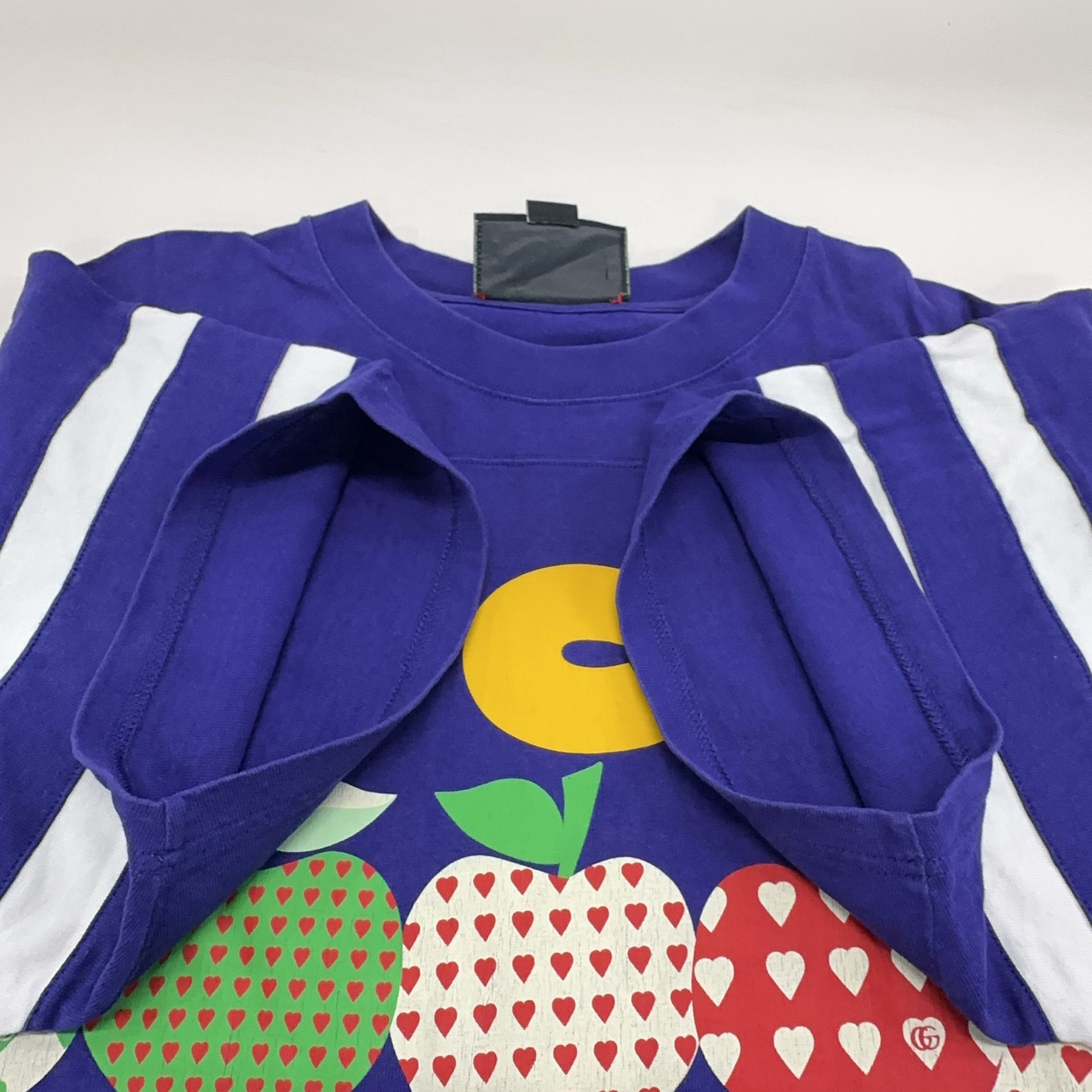 Gucci Gucci Heart Apple Graphic T-Shirt S Size US S / EU 44-46 / 1 - 11 Thumbnail