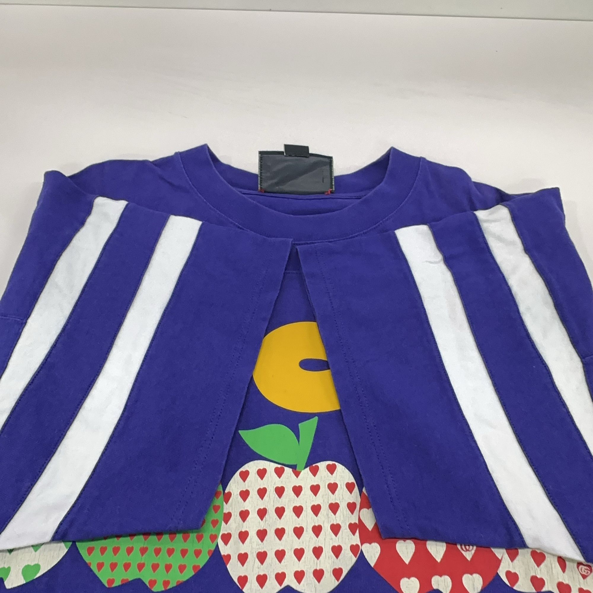 Gucci Gucci Heart Apple Graphic T-Shirt S Size US S / EU 44-46 / 1 - 10 Thumbnail