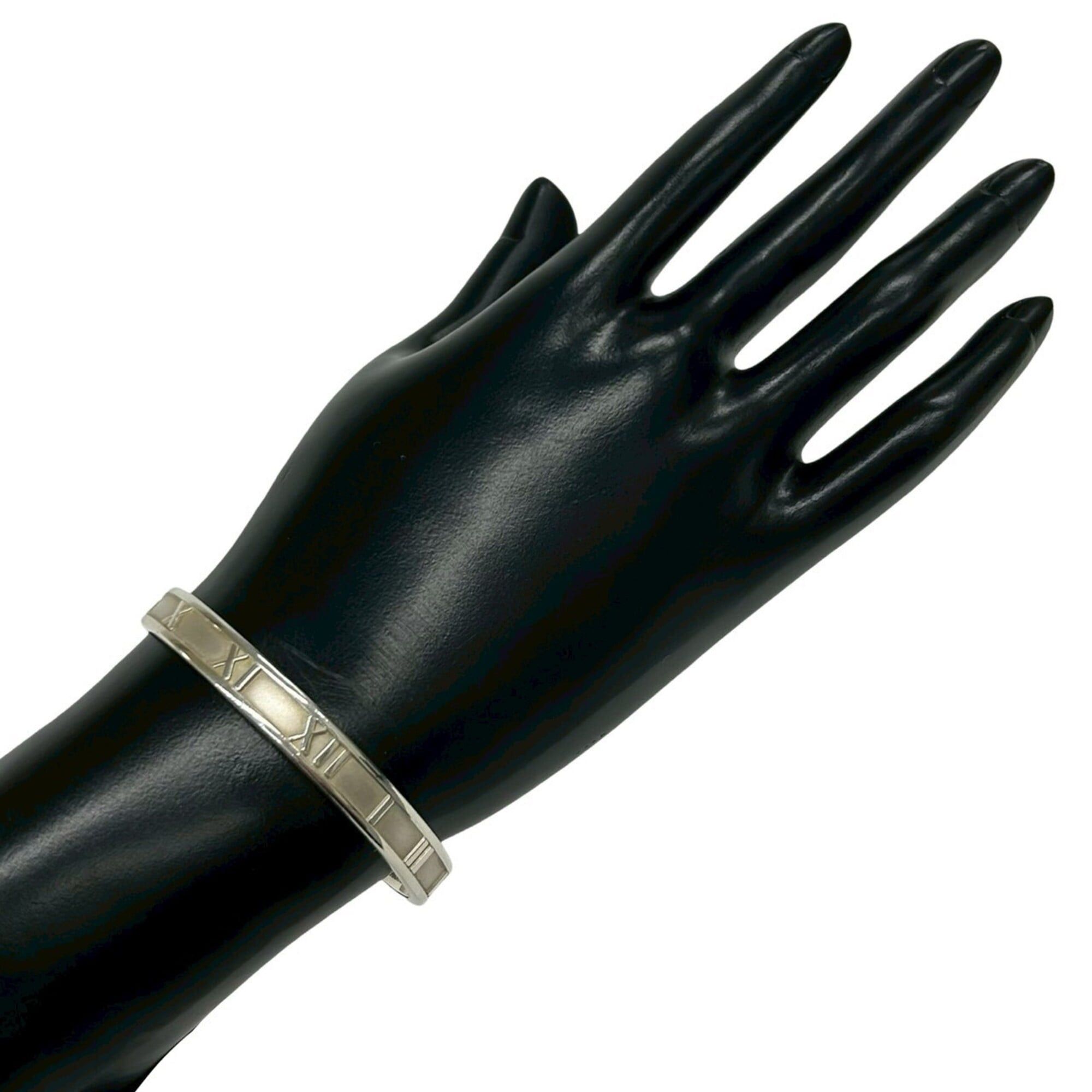 Tiffany & Co. TIFFANY&Co. Tiffany Atlas Bangle, Sterling Silver 925 Bracelet, Accessory, 66665 Size ONE SIZE - 2 Thumbnail