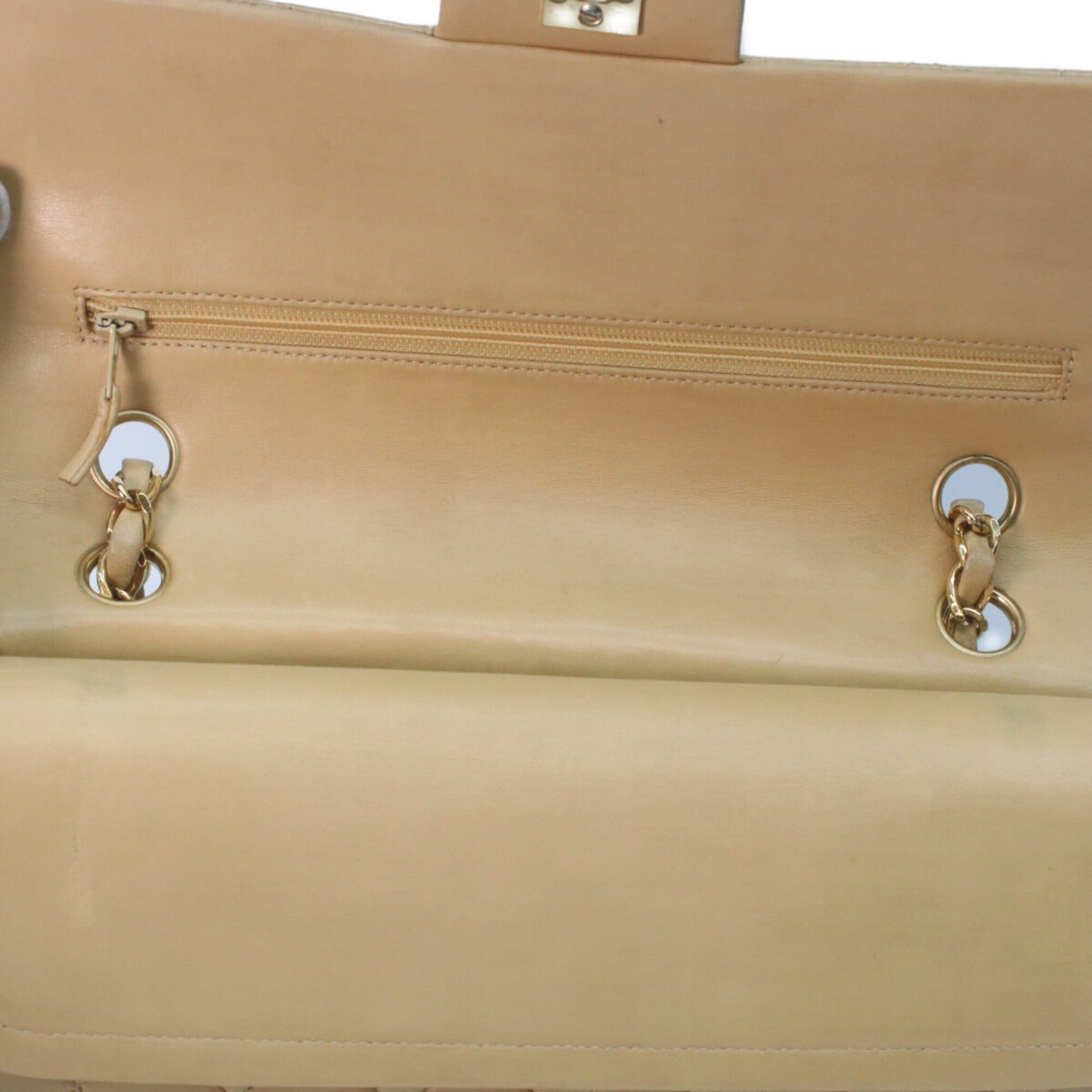 Chanel CHANEL A01112 Lambskin Matelassé 25 Shoulder Bag, Beige, Gold Hardware, Women's Size ONE SIZE - 10 Thumbnail