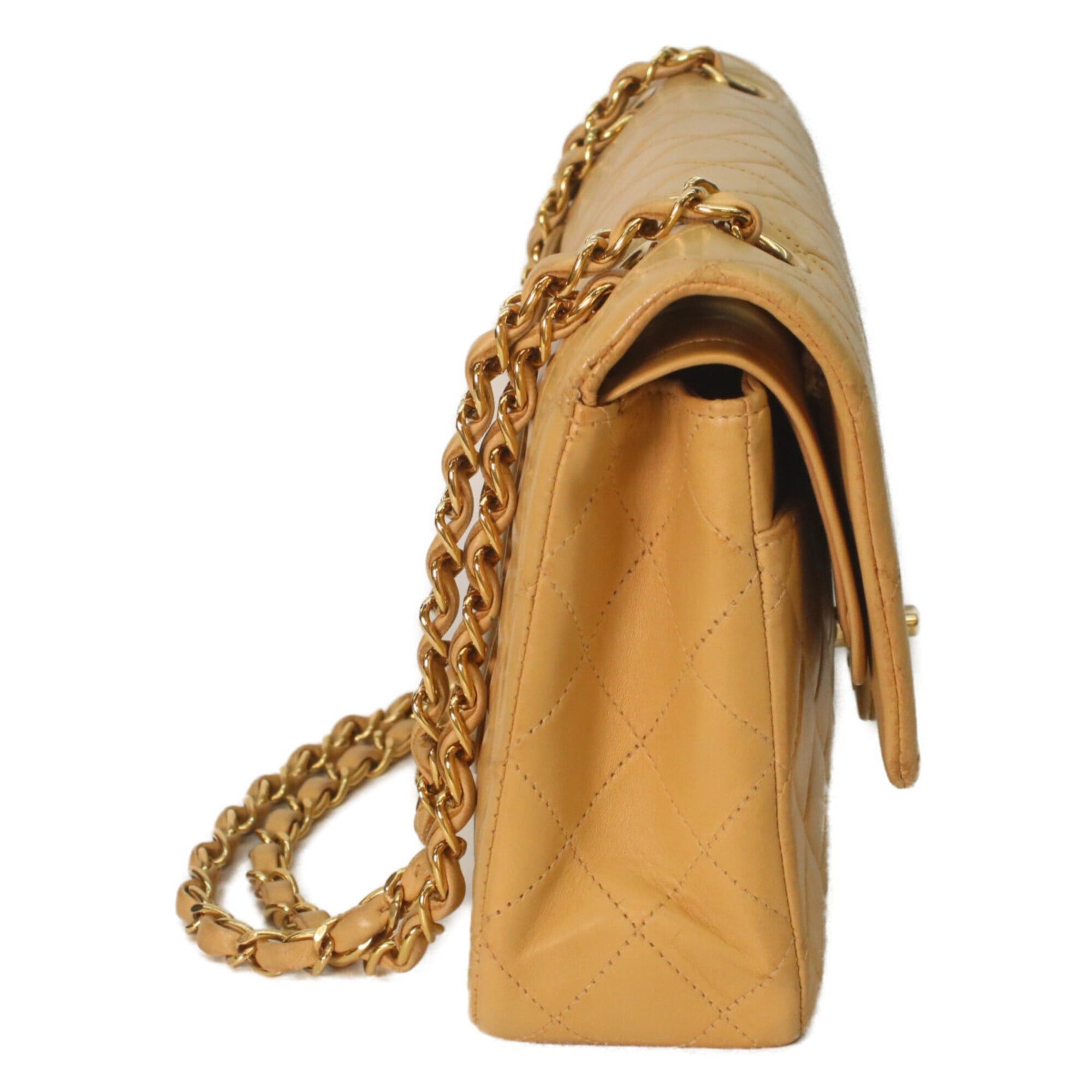 Chanel CHANEL A01112 Lambskin Matelassé 25 Shoulder Bag, Beige, Gold Hardware, Women's Size ONE SIZE - 4 Thumbnail