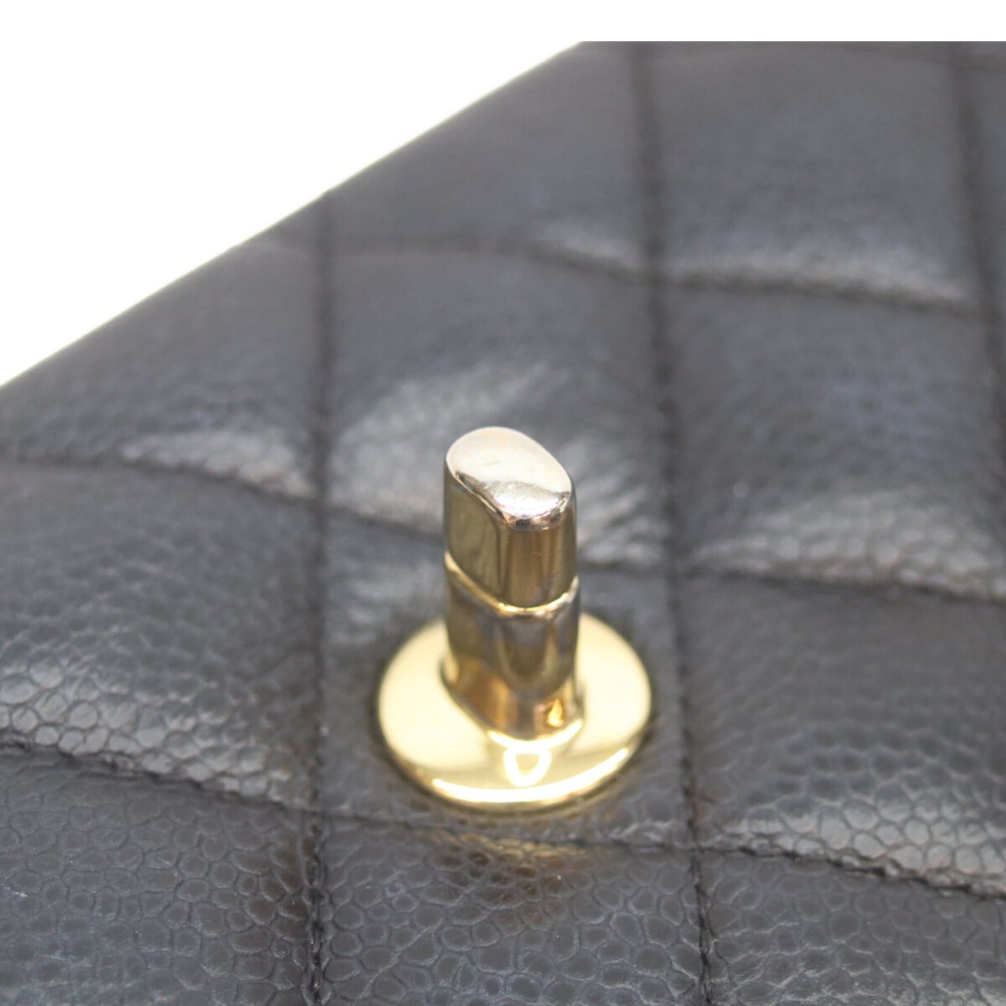Chanel CHANEL Matelassé 25 Shoulder Bag, No. 27, A01112, Black Caviar Leather, Gold Hardware, Women's. Size ONE SIZE - 8 Thumbnail