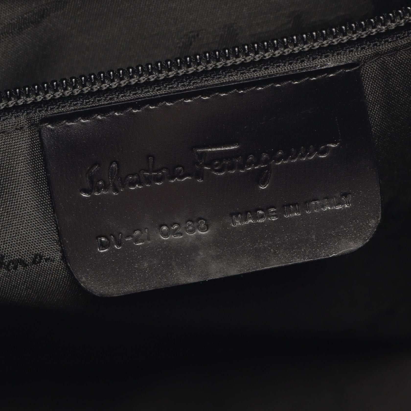 Salvatore Ferragamo Salvatore Ferragamo Salvatore Ferragamo Nylon Canvas Handbag Textile Handbag 210288 DUTY FREE for USA Size ONE SIZE - 4 Thumbnail