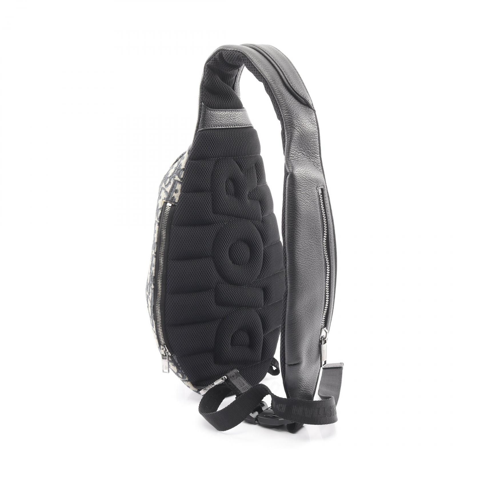 Dior Dior Dior Scarab Oblique waist bag body bag Textile Belt Bag DUTY FREE for USA Size ONE SIZE - 2 Thumbnail