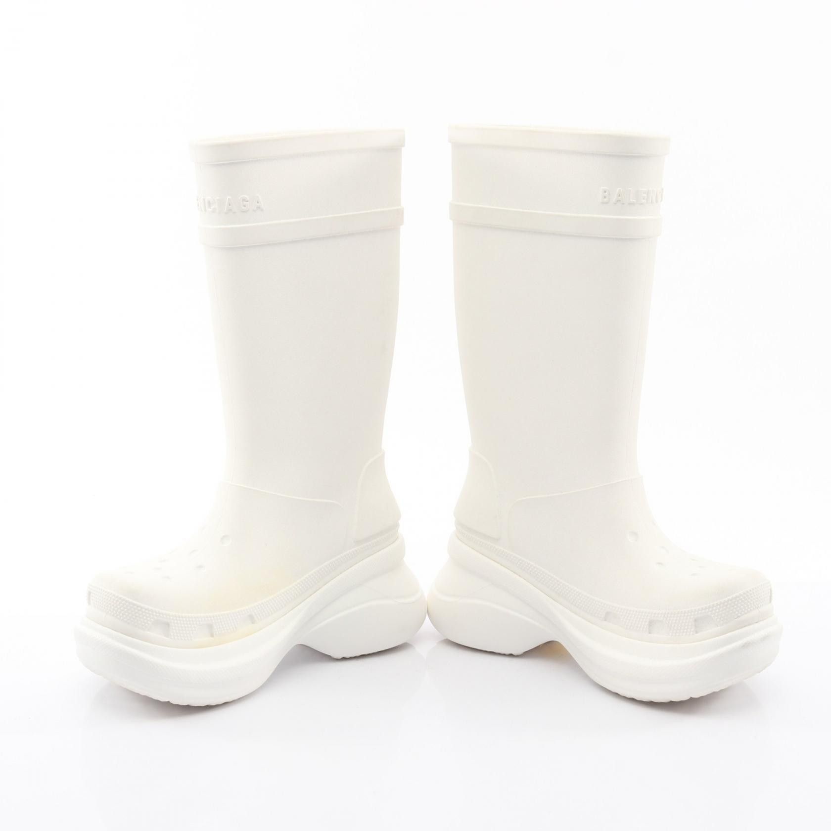 Balenciaga Balenciaga Balenciaga Crocs Rain Boots Plastic / Synthetic Shoes DUTY FREE for USA Size ONE SIZE - 3 Thumbnail