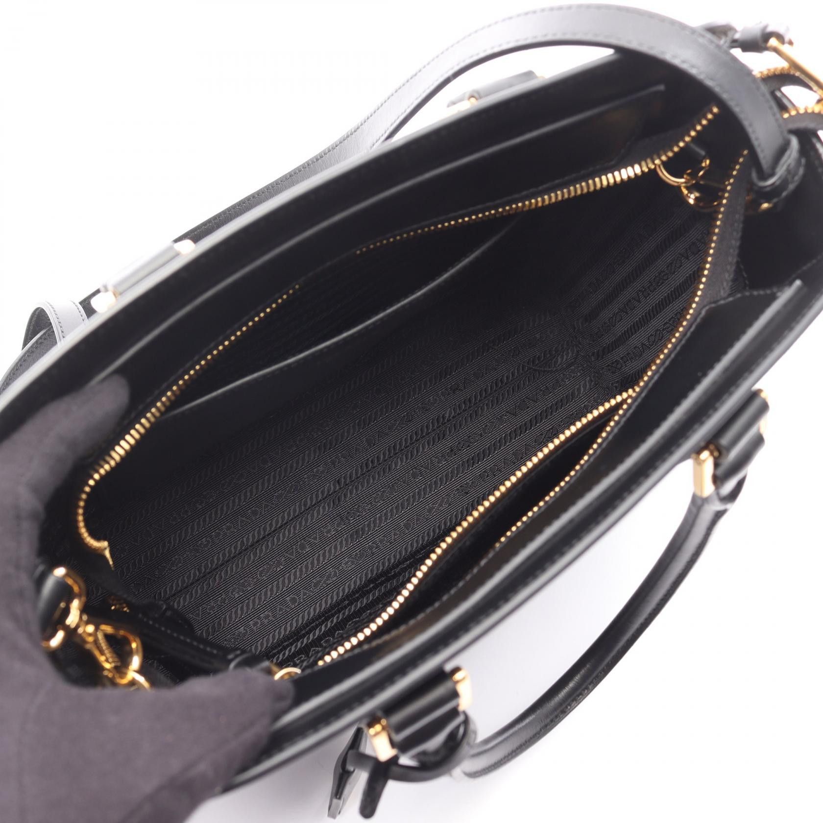 Prada Prada Prada Saffiano Handbag Leather Handbag 1BA113 DUTY FREE for USA Size ONE SIZE - 3 Thumbnail