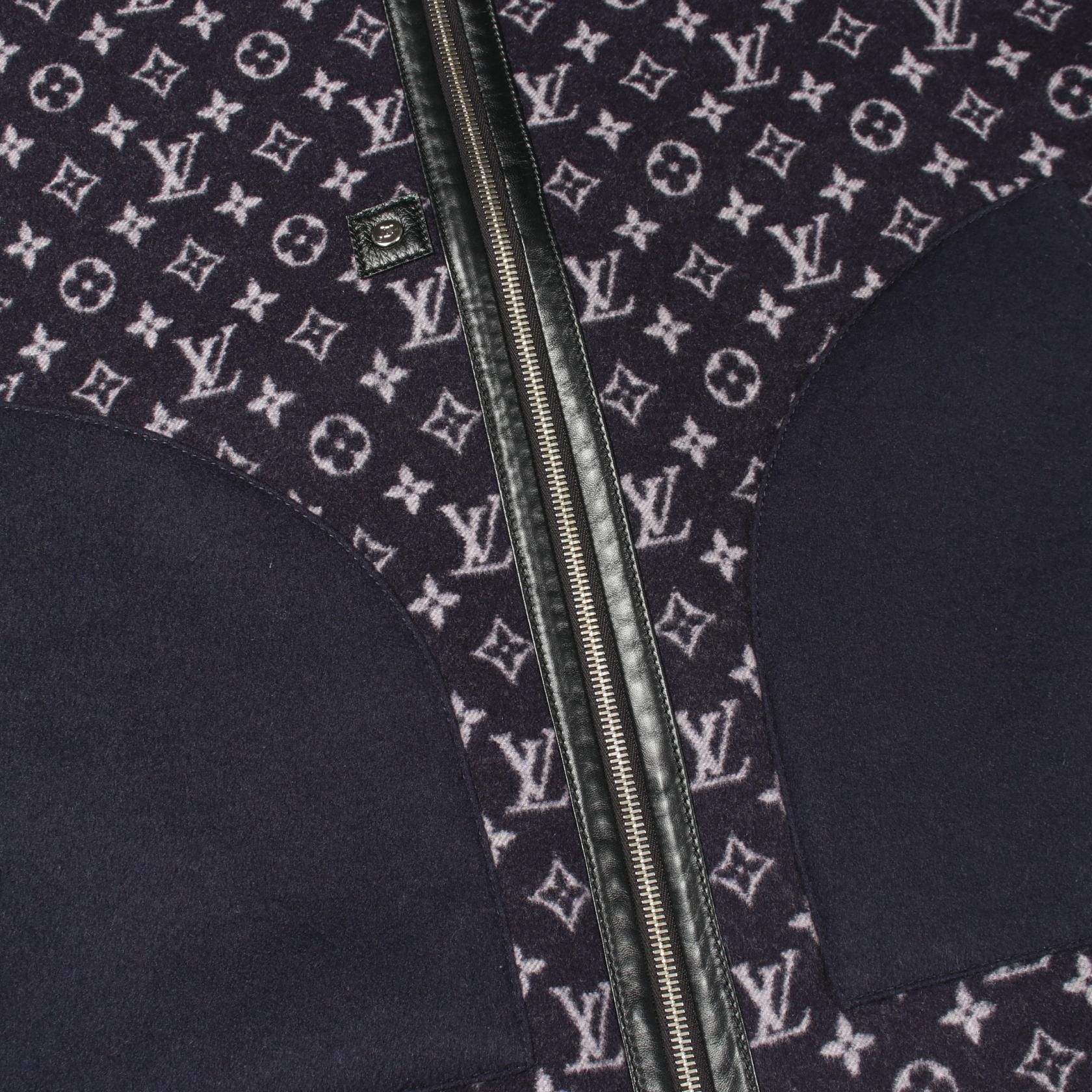 Louis Vuitton Louis Vuitton Louis Vuitton Monogram Wool Poncho Textile Outerwear DUTY FREE for USA Size ONE SIZE - 7 Thumbnail