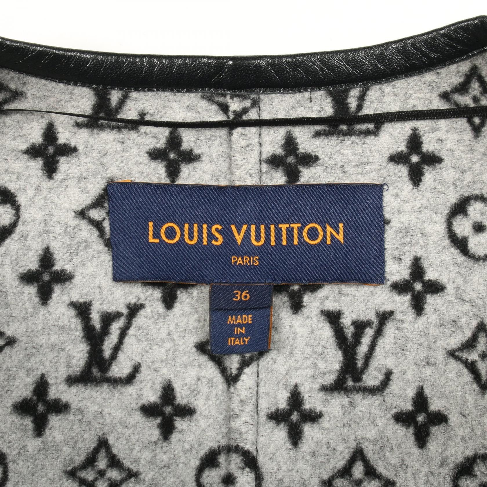Louis Vuitton Louis Vuitton Louis Vuitton Wool Coat Textile Outerwear RW212WQWEFLCO22 DUTY FREE for USA Size ONE SIZE - 3 Thumbnail