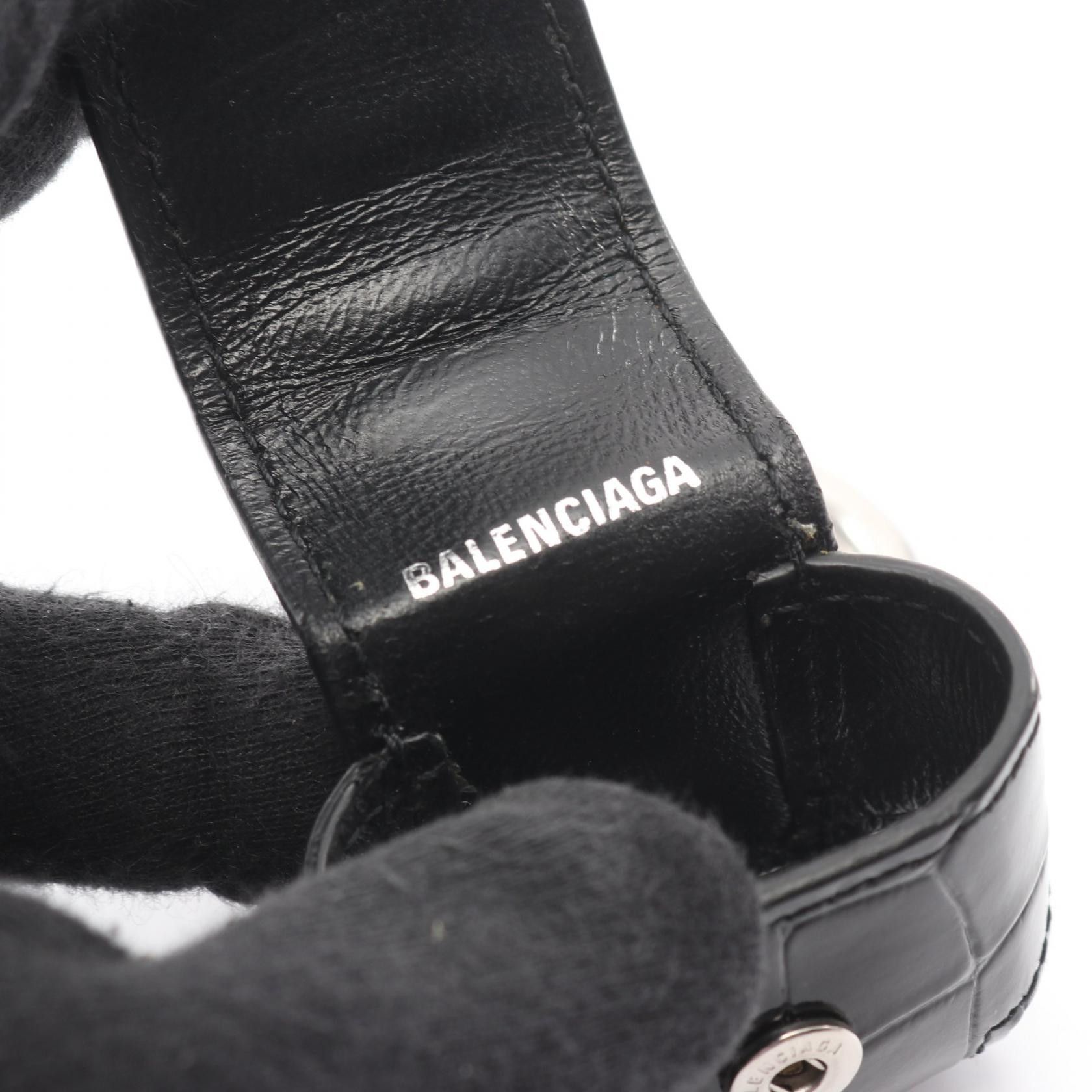 Balenciaga Balenciaga Balenciaga Leather AirPods Case Leather Phonecase 659926 DUTY FREE for USA Size ONE SIZE - 3 Thumbnail