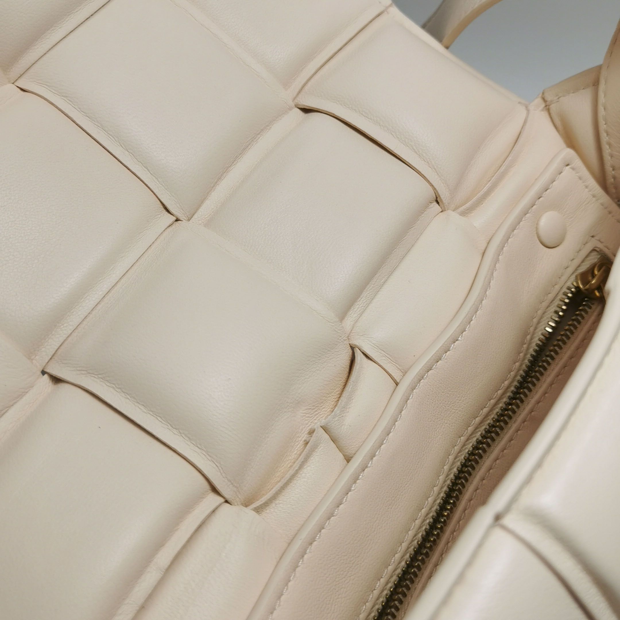 Bottega Veneta Bottega Veneta Women os Crossbody Bags Size ONE SIZE - 19 Thumbnail