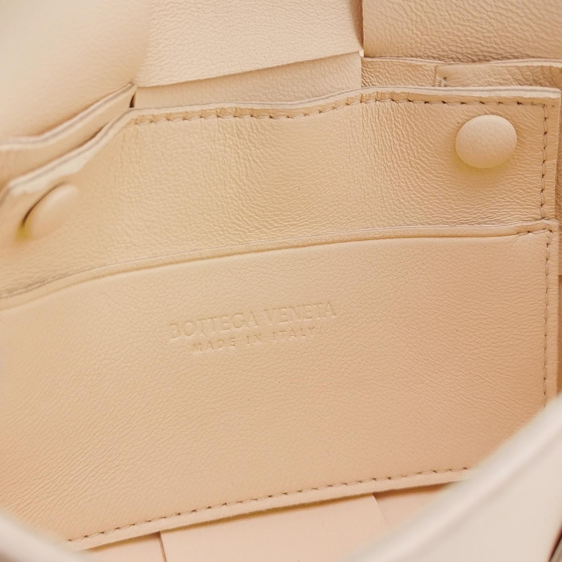 Bottega Veneta Bottega Veneta Women os Shoulder Bags Size ONE SIZE - 8 Thumbnail