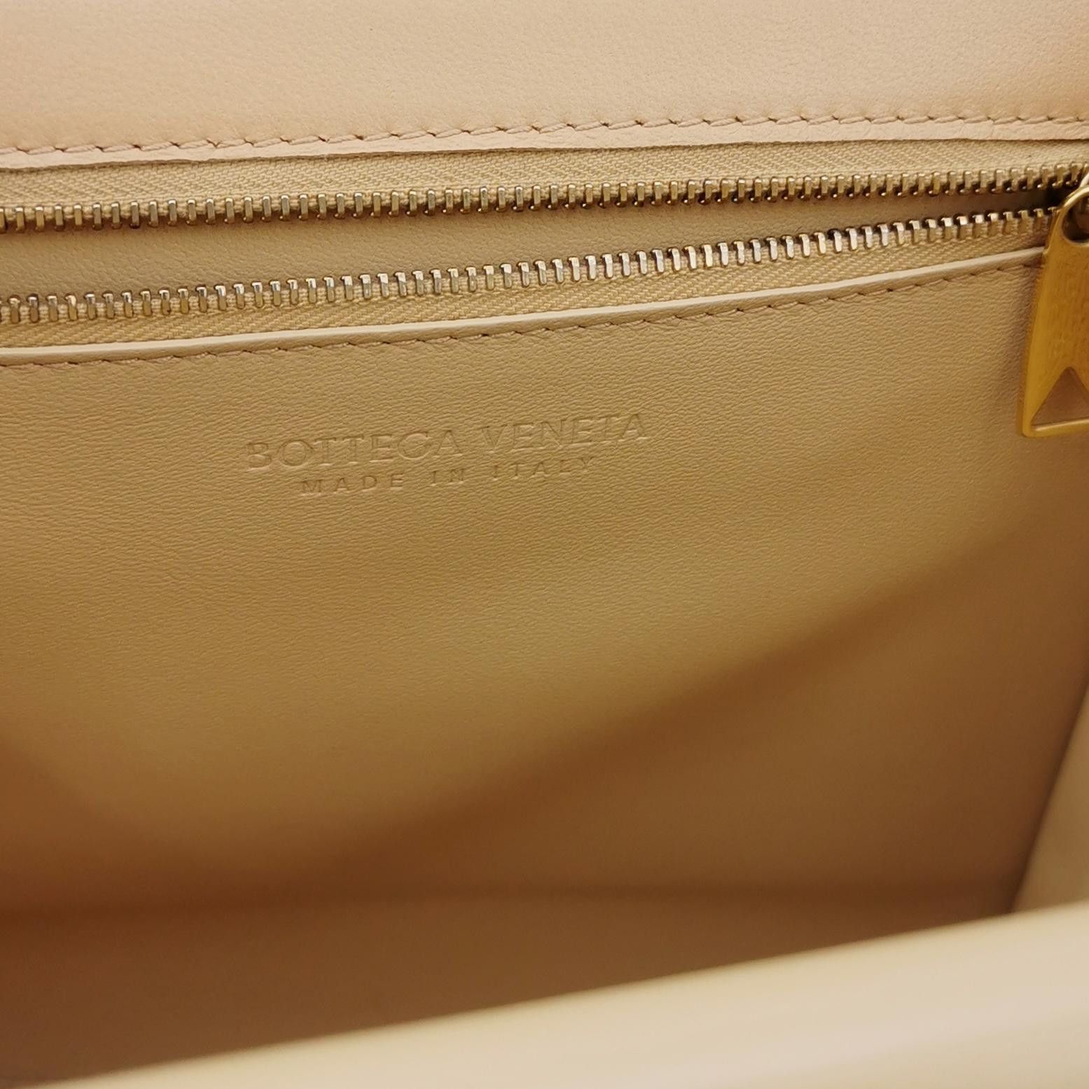 Bottega Veneta Bottega Veneta Women os Crossbody Bags Size ONE SIZE - 8 Thumbnail