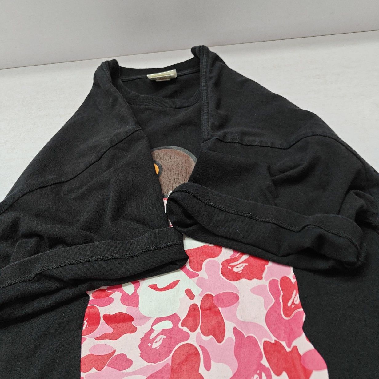 Bape A Bathing Ape Pink Camo Ape Head T-Shirt Size XL Size US XL / EU 56 / 4 - 7 Thumbnail