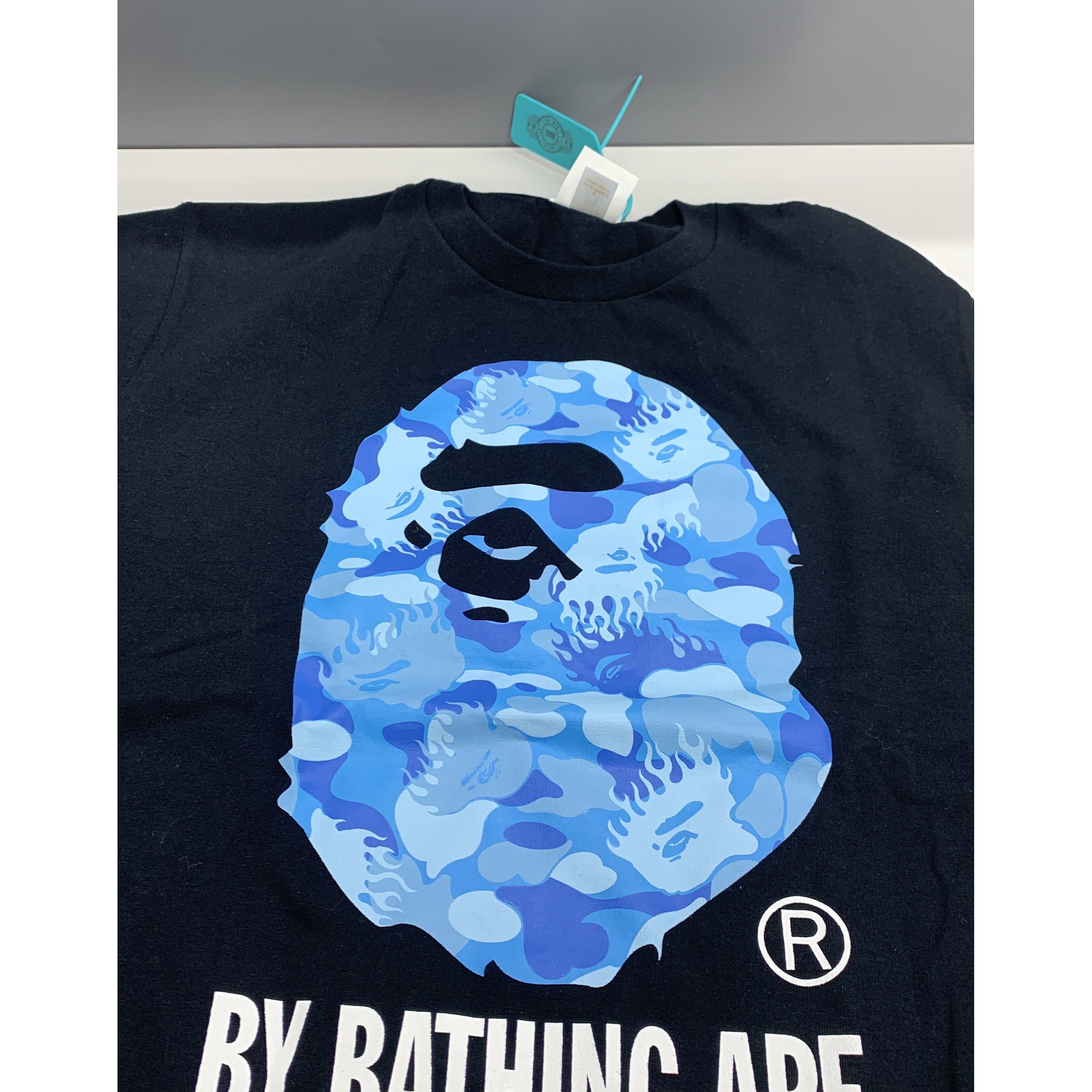 Bape A Bathing Ape Fire Camo Ape Head T-Shirt Size M Size US M / EU 48-50 / 2 - 5 Thumbnail