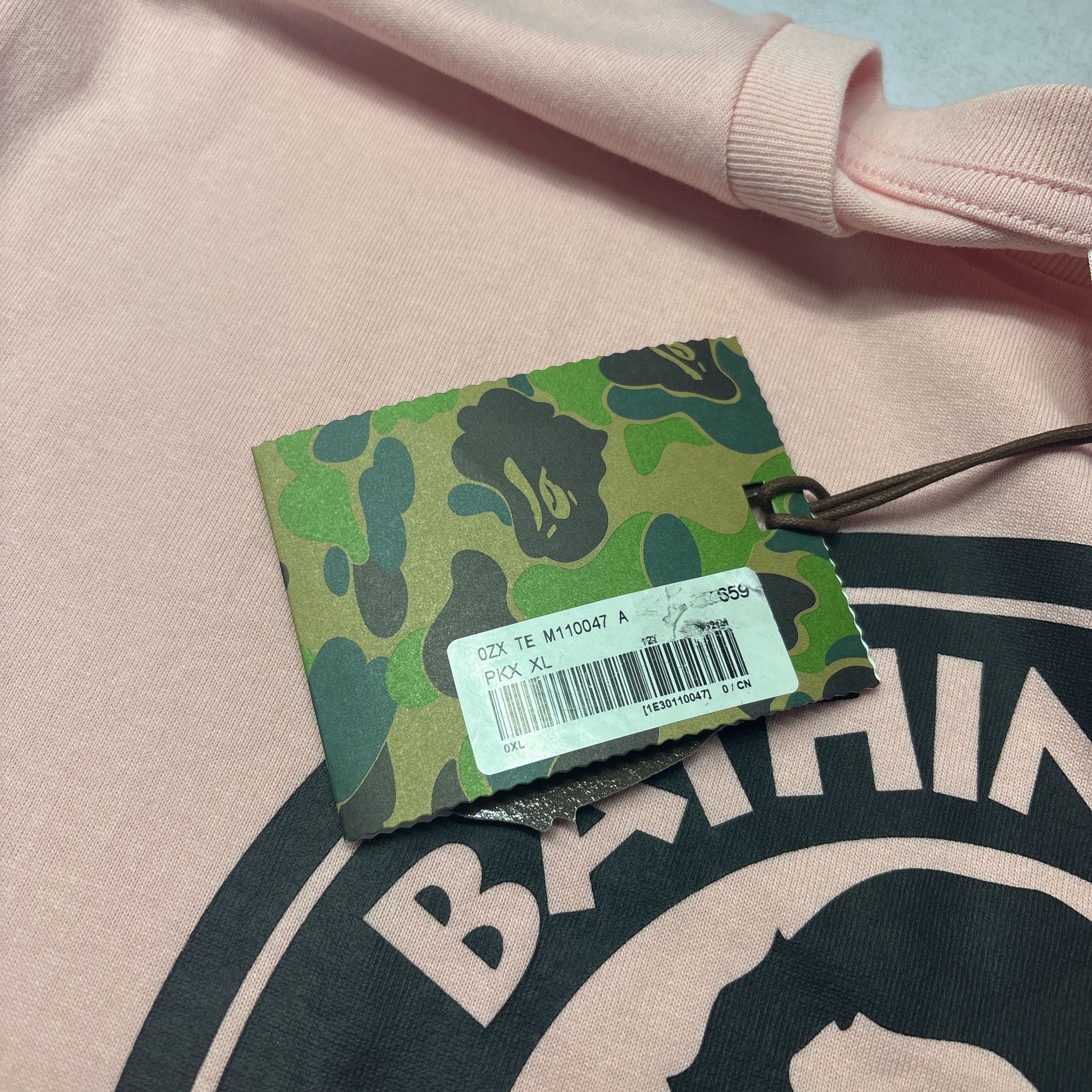 Bape A Bathing Ape Busy Works T-Shirt Size XL Size US XL / EU 56 / 4 - 4 Thumbnail
