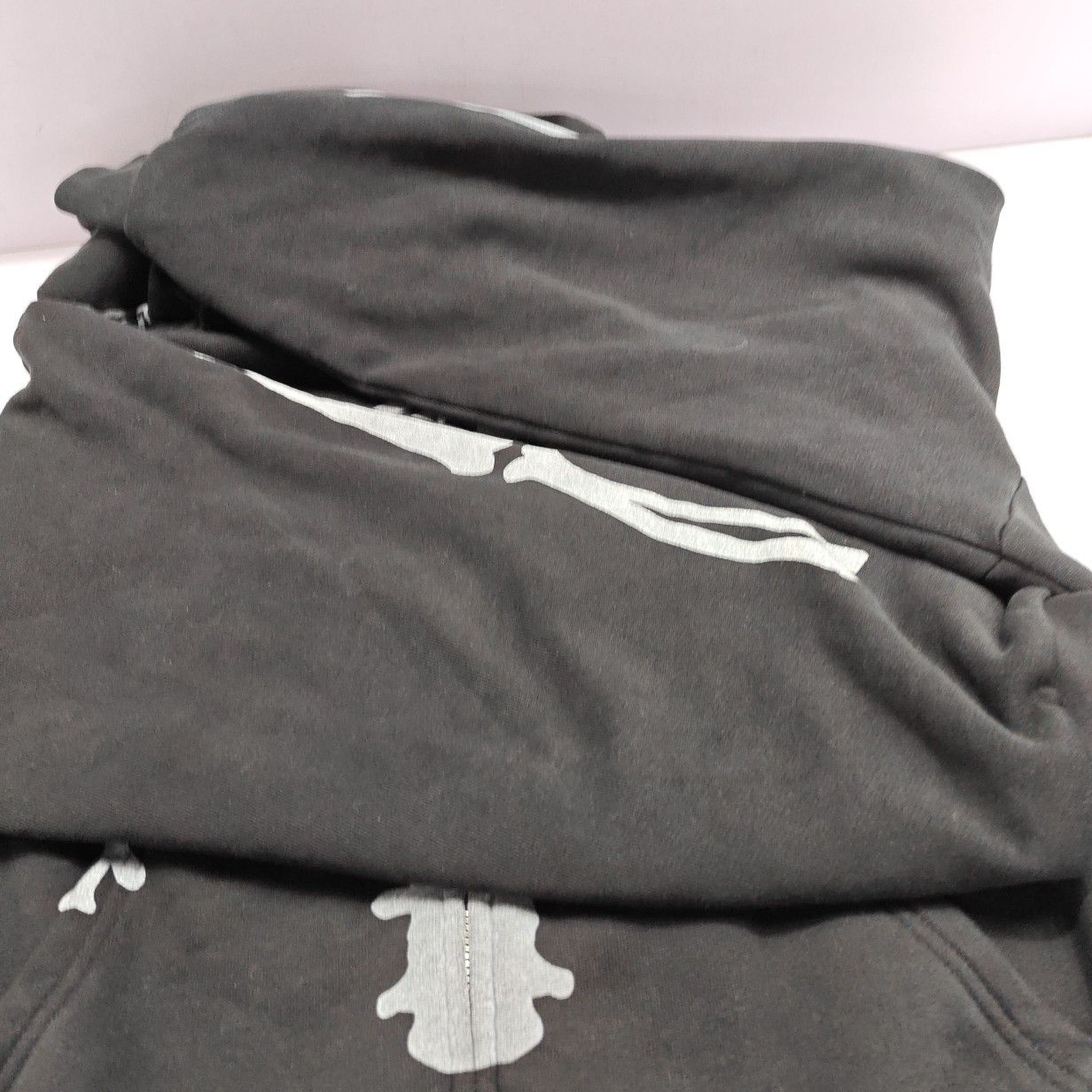 Bape A Bathing Ape Skeleton Graphic Hoodie Size M Size US M / EU 48-50 / 2 - 10 Thumbnail