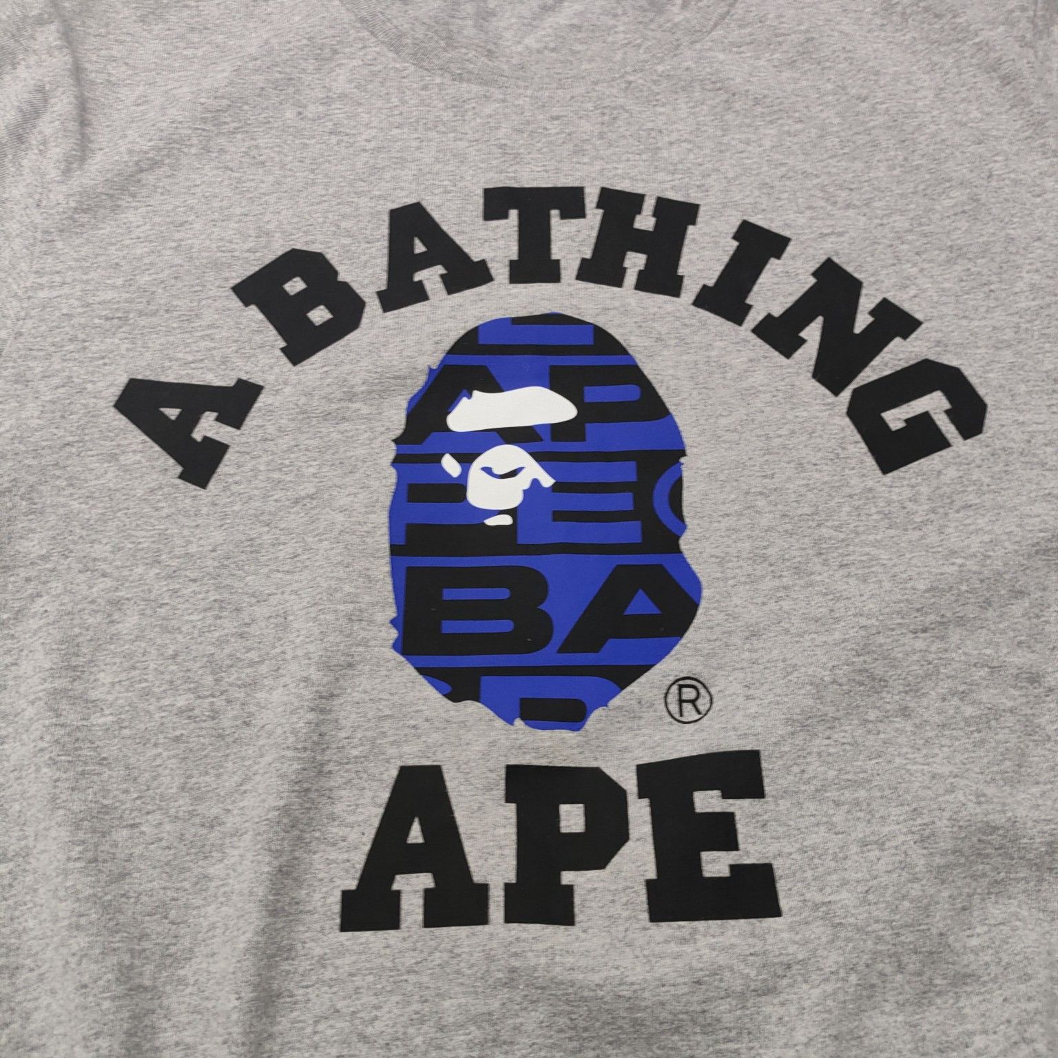 Bape A Bathing Ape Ape Head T-Shirt Size S Size US S / EU 44-46 / 1 - 4 Thumbnail