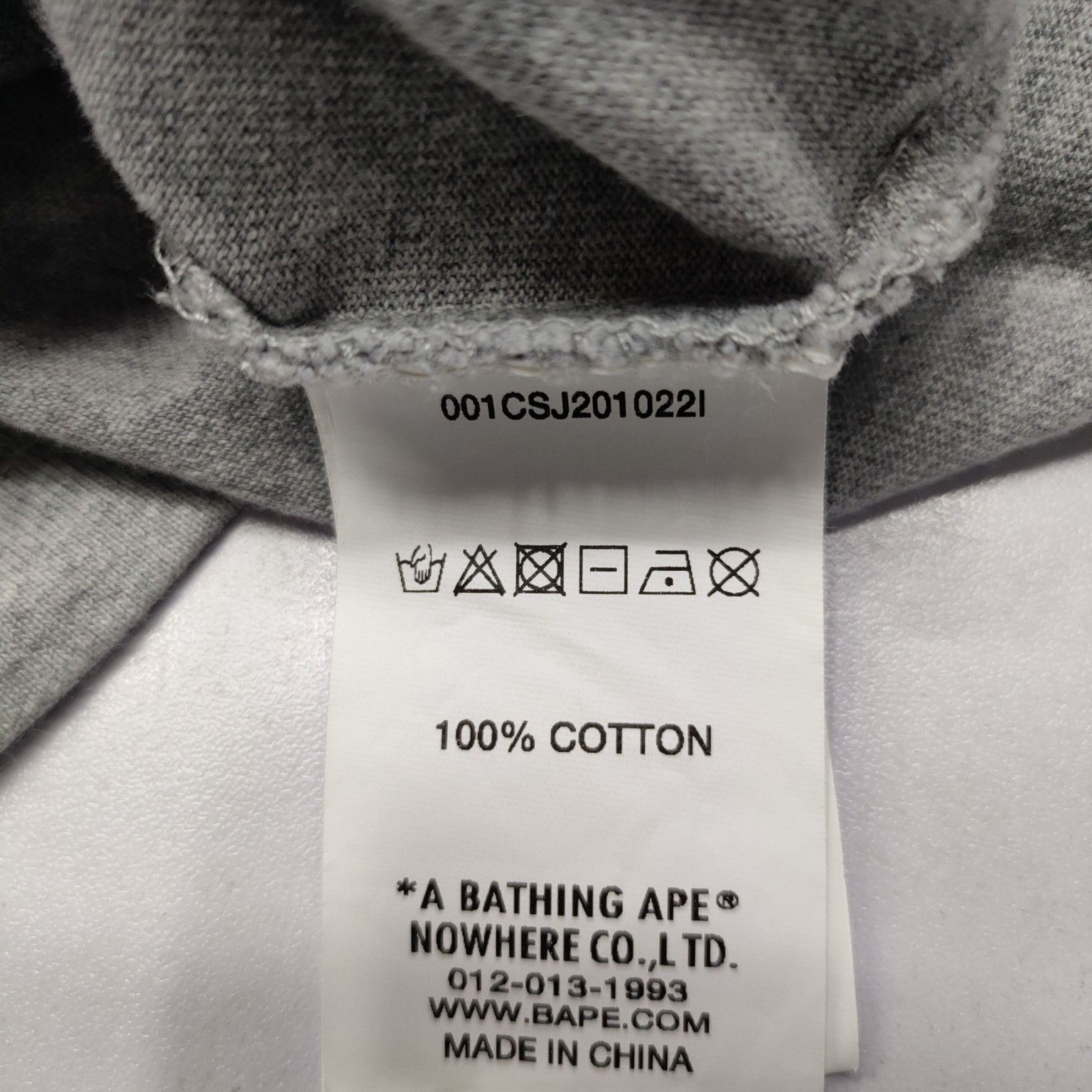 Bape A Bathing Ape Ape Head T-Shirt Size S Size US S / EU 44-46 / 1 - 6 Thumbnail
