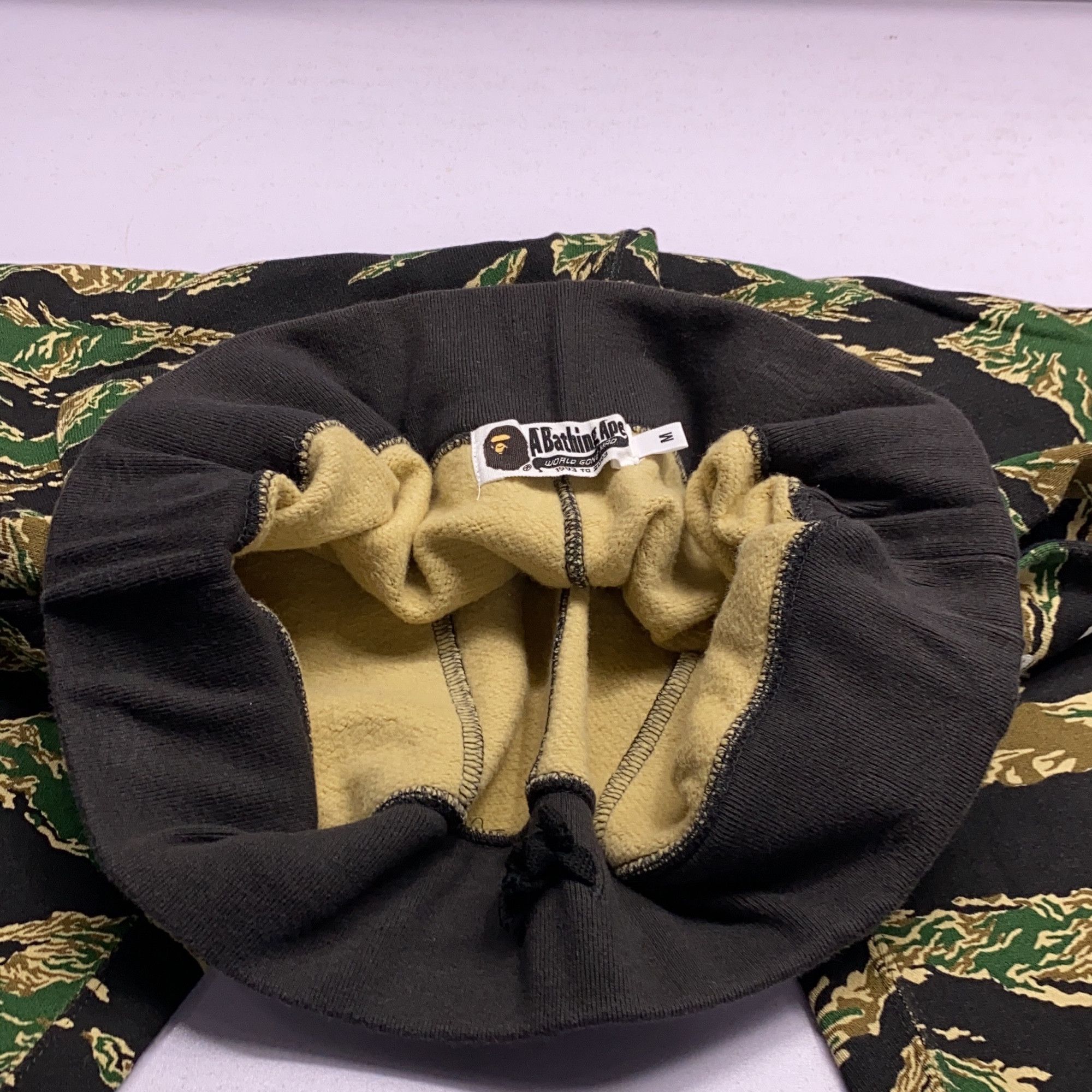 Bape A Bathing Ape Ursus Camo Sweatpants Size M Size US 32 / EU 48 - 9 Thumbnail