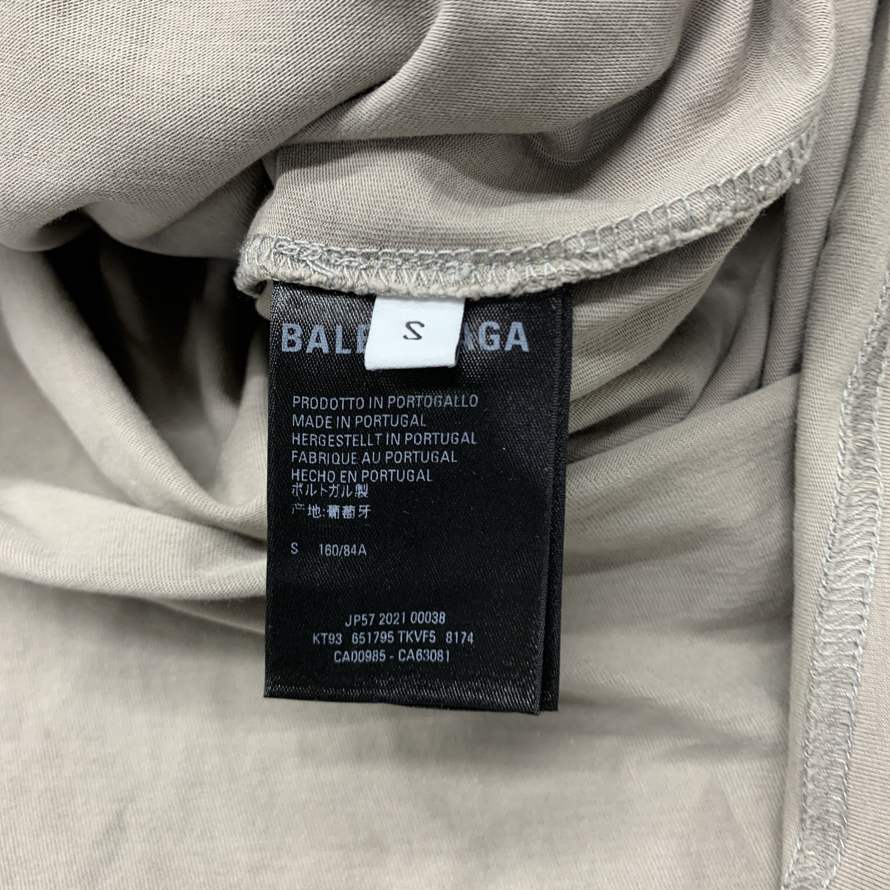 Balenciaga Balenciaga Pixelated BB Logo T-Shirt Size S Size US S / EU 44-46 / 1 - 3 Thumbnail