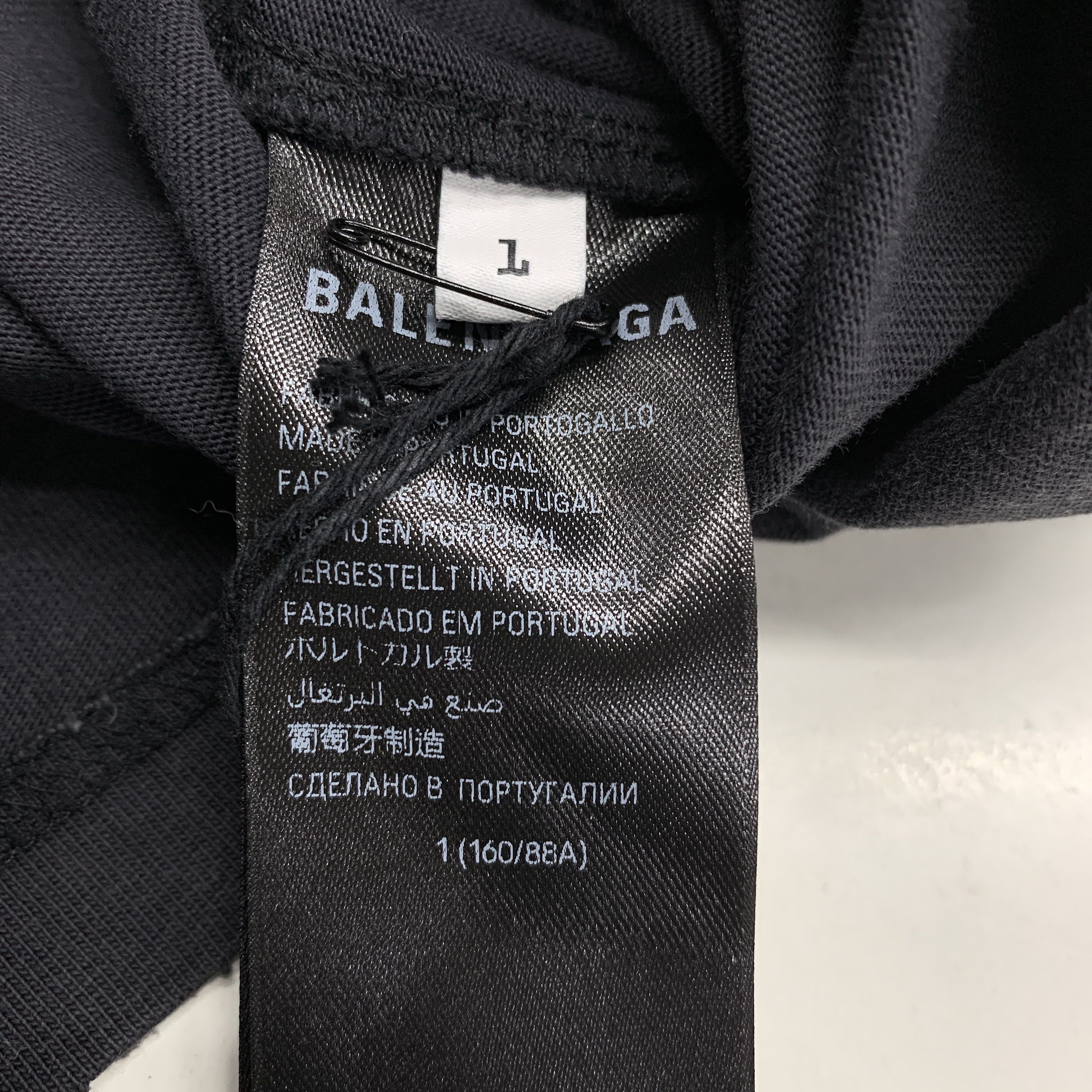 Balenciaga Balenciaga Graphic Logo T-Shirt Gray Size XS Size US XS / EU 42 / 0 - 3 Thumbnail