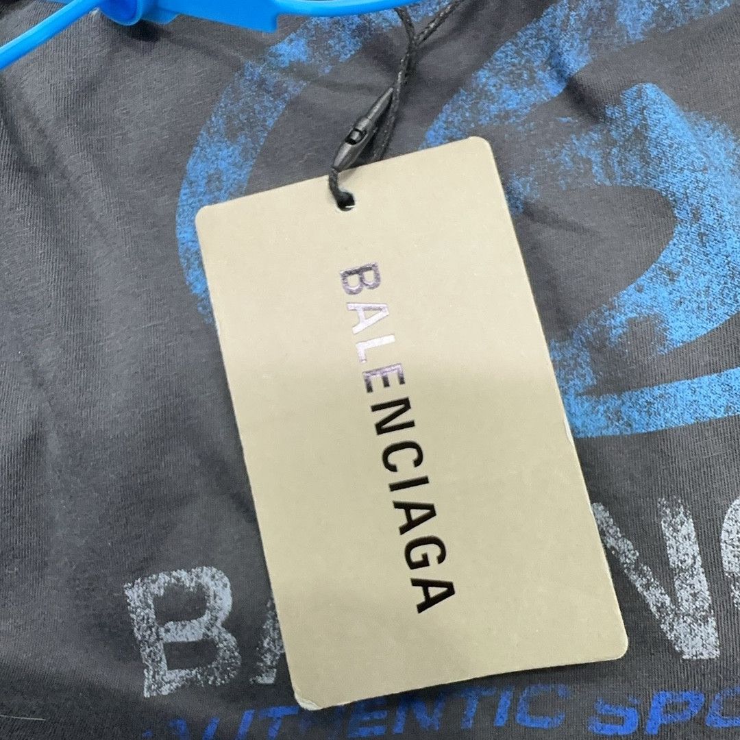 Balenciaga Balenciaga Logo Long Sleeve T-Shirt Size S Size US S / EU 44-46 / 1 - 4 Thumbnail