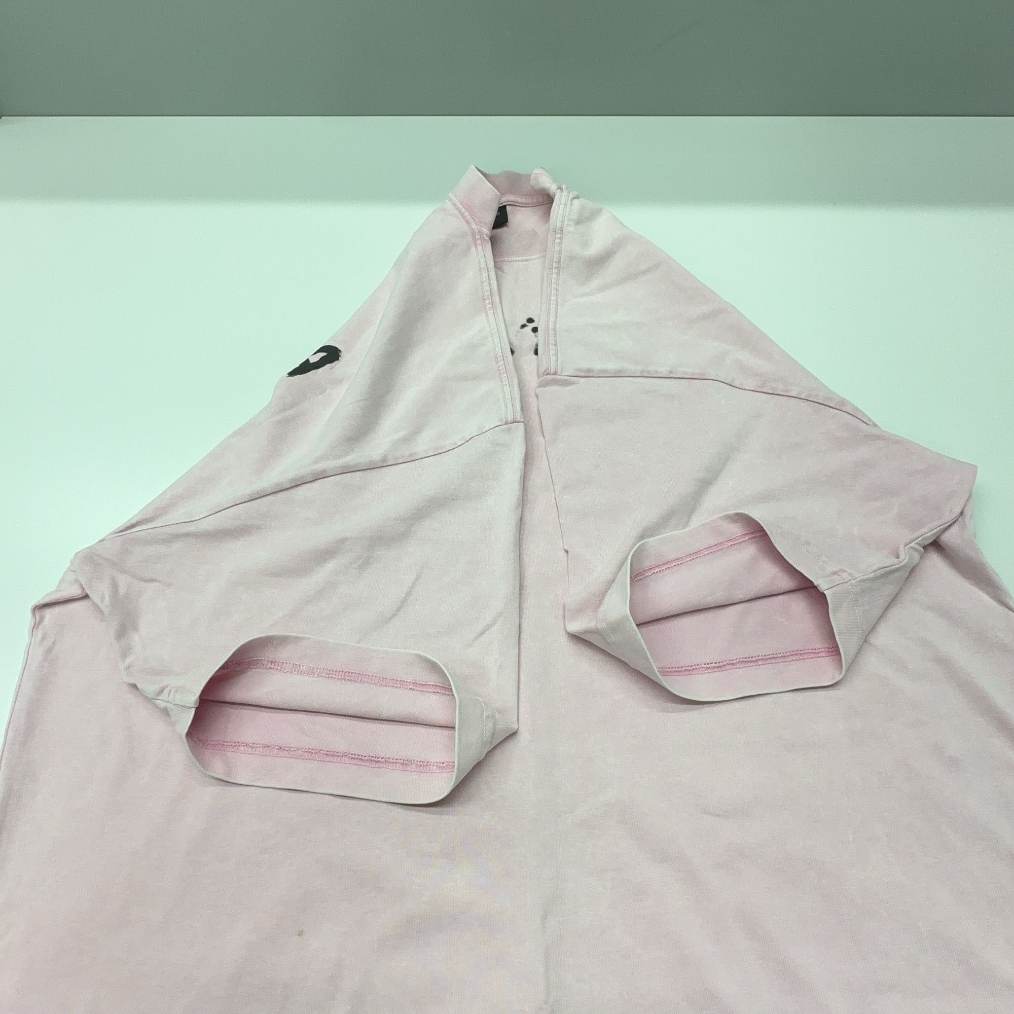 Balenciaga Balenciaga Blurred Logo T-Shirt Size XS Size XS / US 0-2 / IT 36-38 - 15 Thumbnail