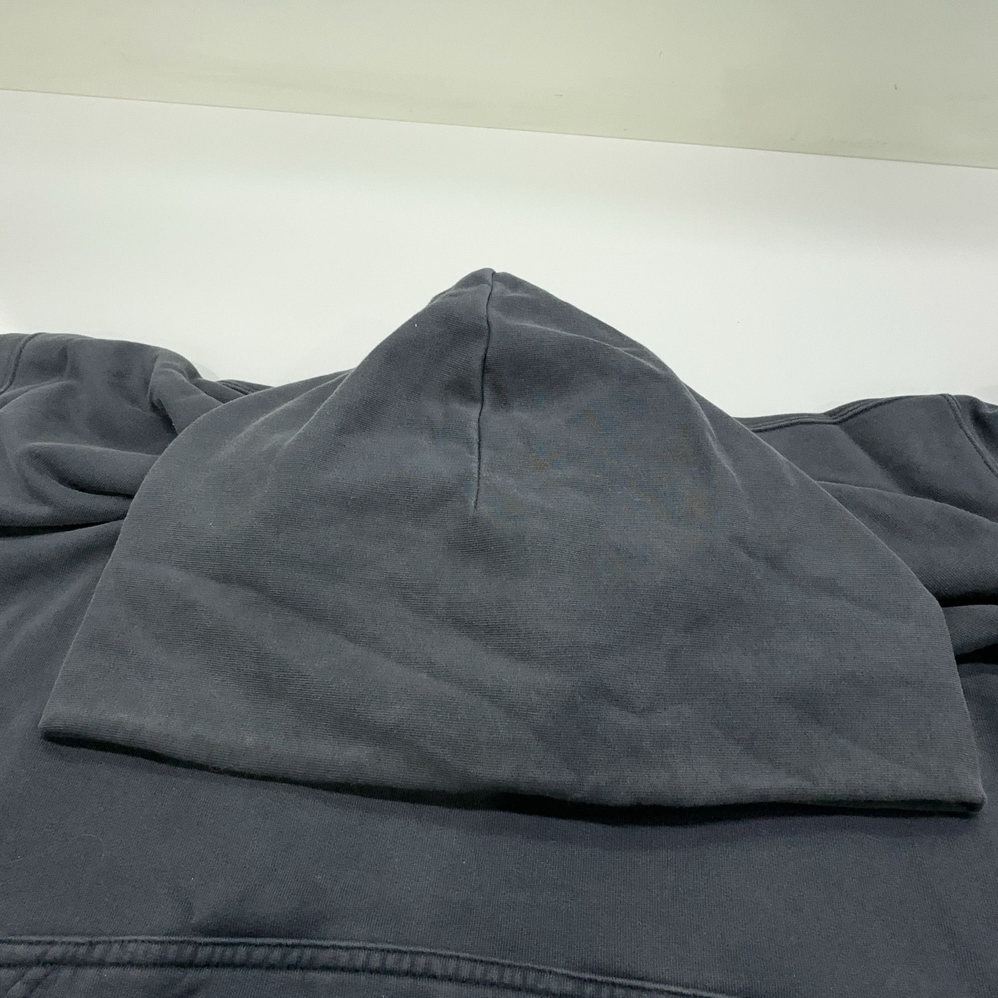 Balenciaga Balenciaga Red Logo Hoodie Size L Size US L / EU 52-54 / 3 - 8 Thumbnail