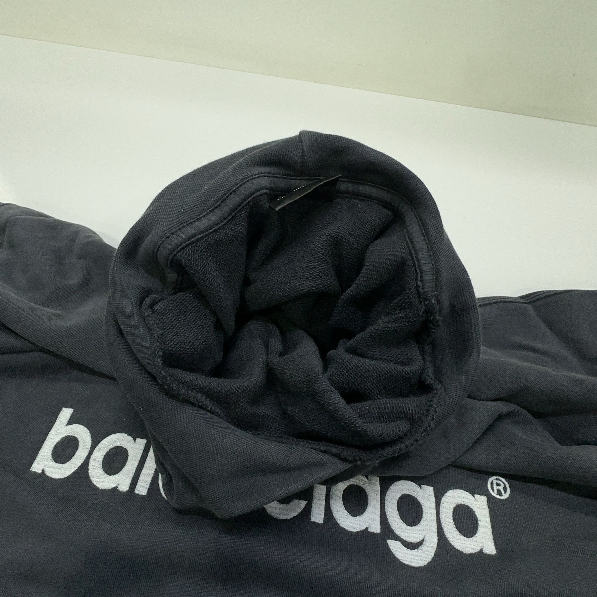 Balenciaga Balenciaga Red Logo Hoodie Size L Size US L / EU 52-54 / 3 - 6 Thumbnail