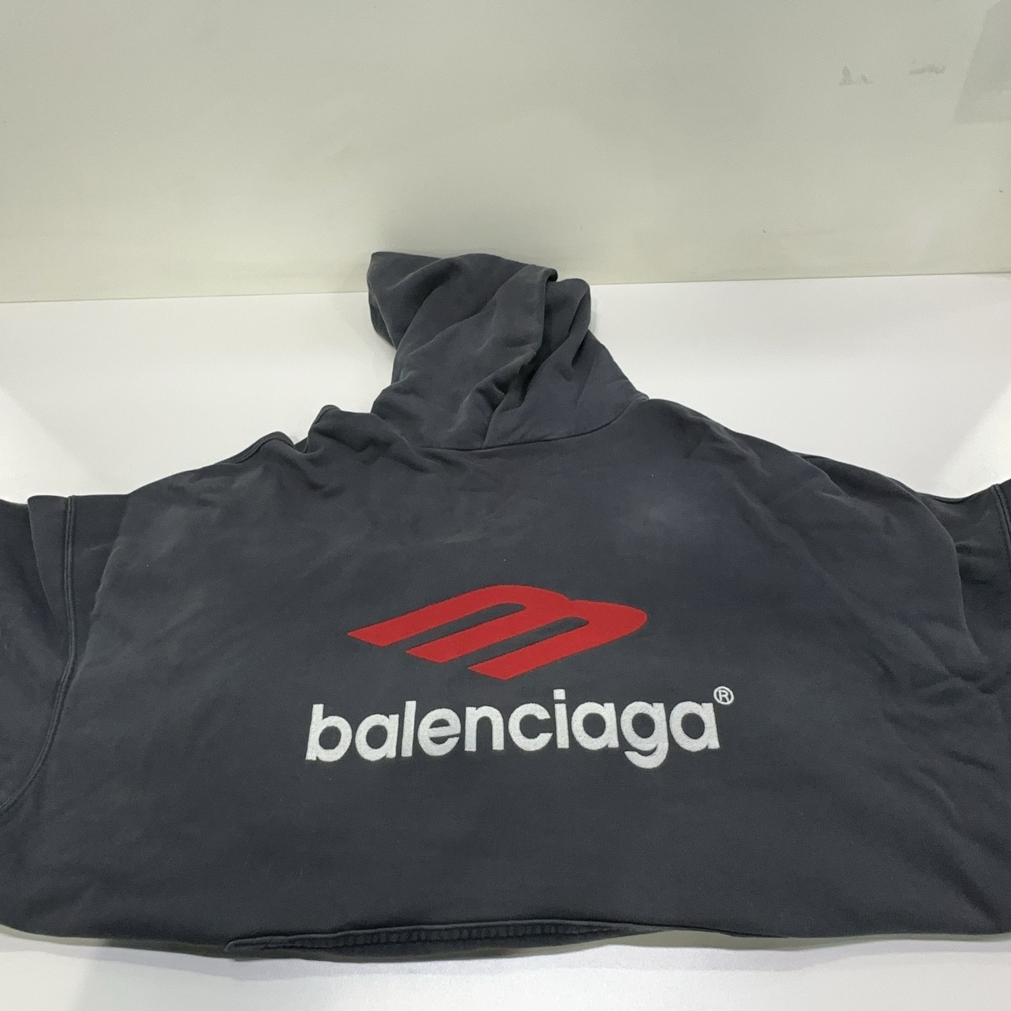 Balenciaga Balenciaga Red Logo Hoodie Size L Size US L / EU 52-54 / 3 - 10 Thumbnail