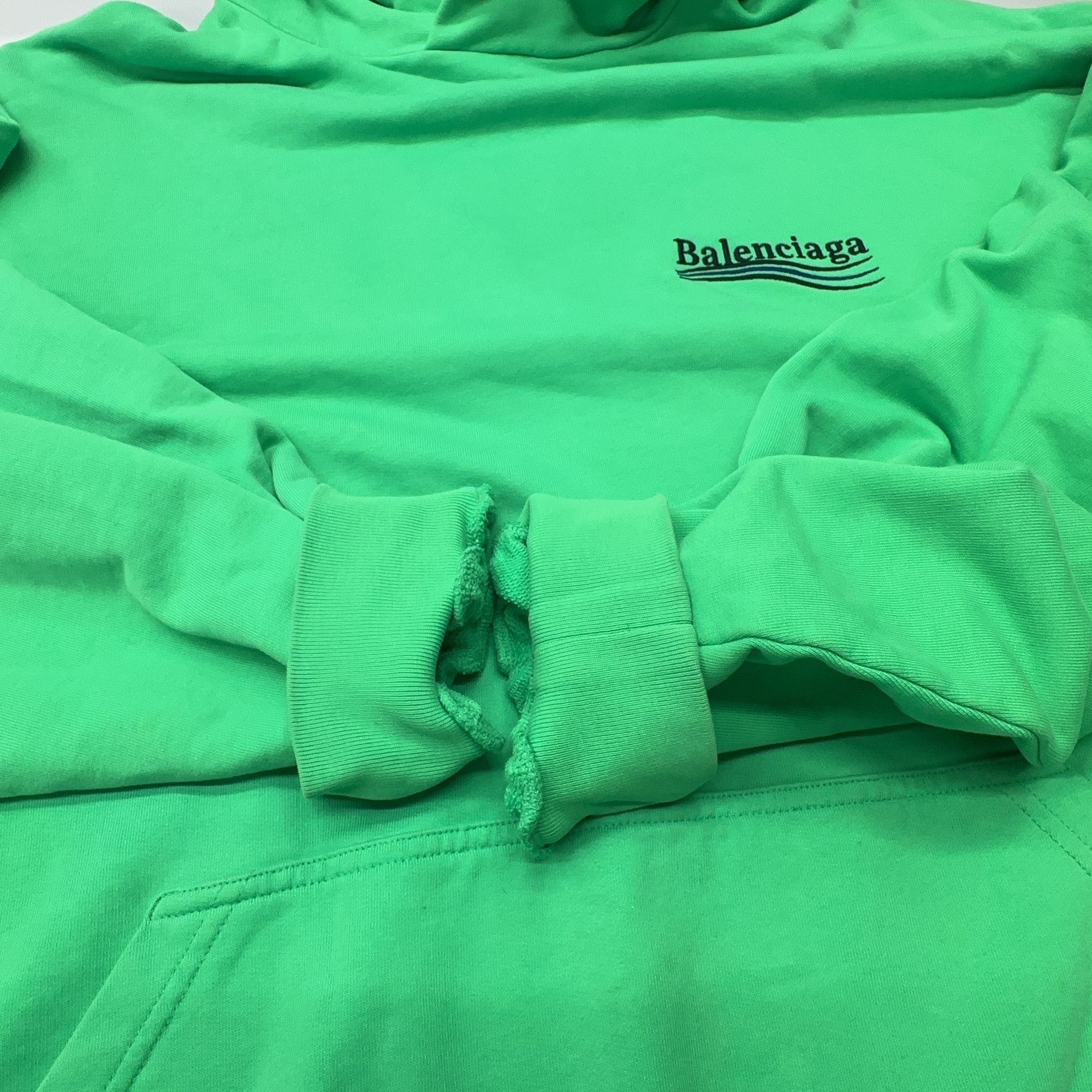 Balenciaga Balenciaga Wave Logo Hoodie Size XL Size US XL / EU 56 / 4 - 10 Thumbnail