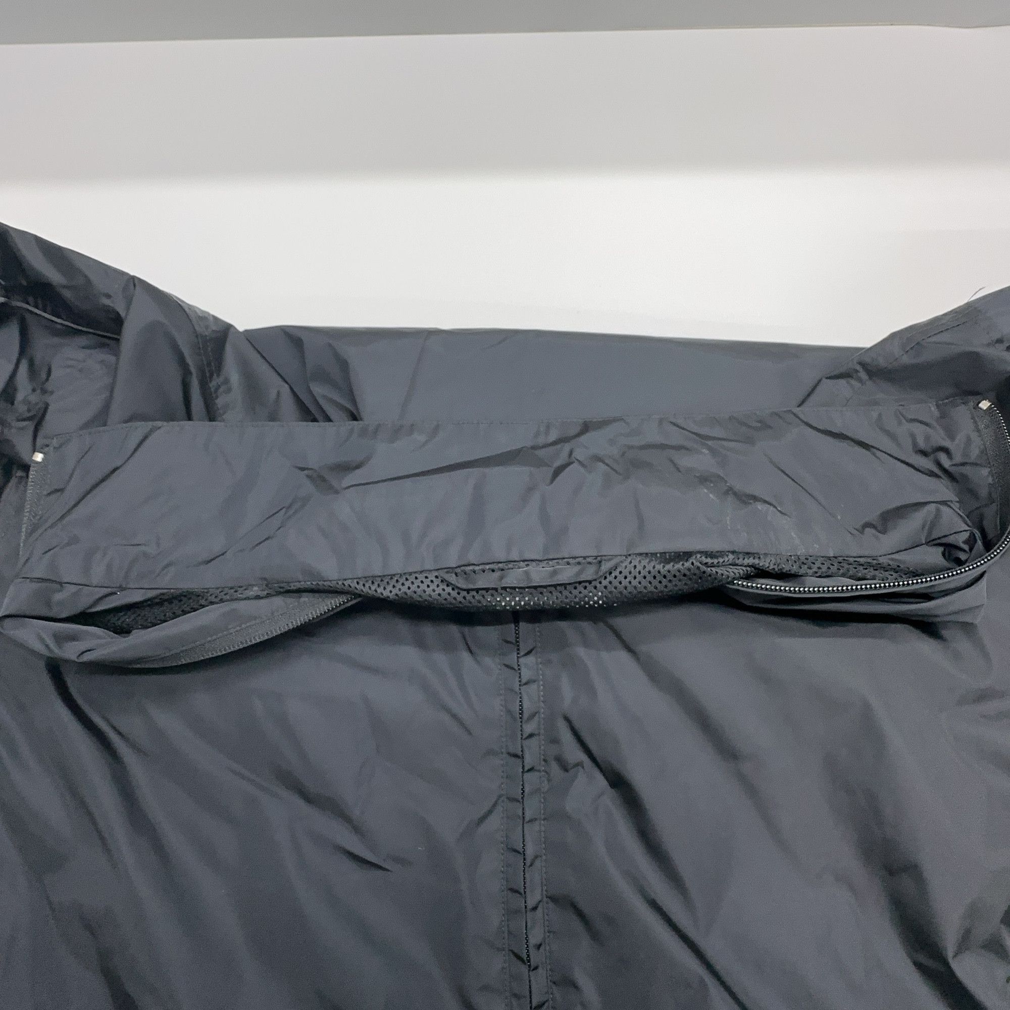 Balenciaga Balenciaga Logo Zip Windbreaker Size XS Size US S / EU 44-46 / 1 - 5 Thumbnail