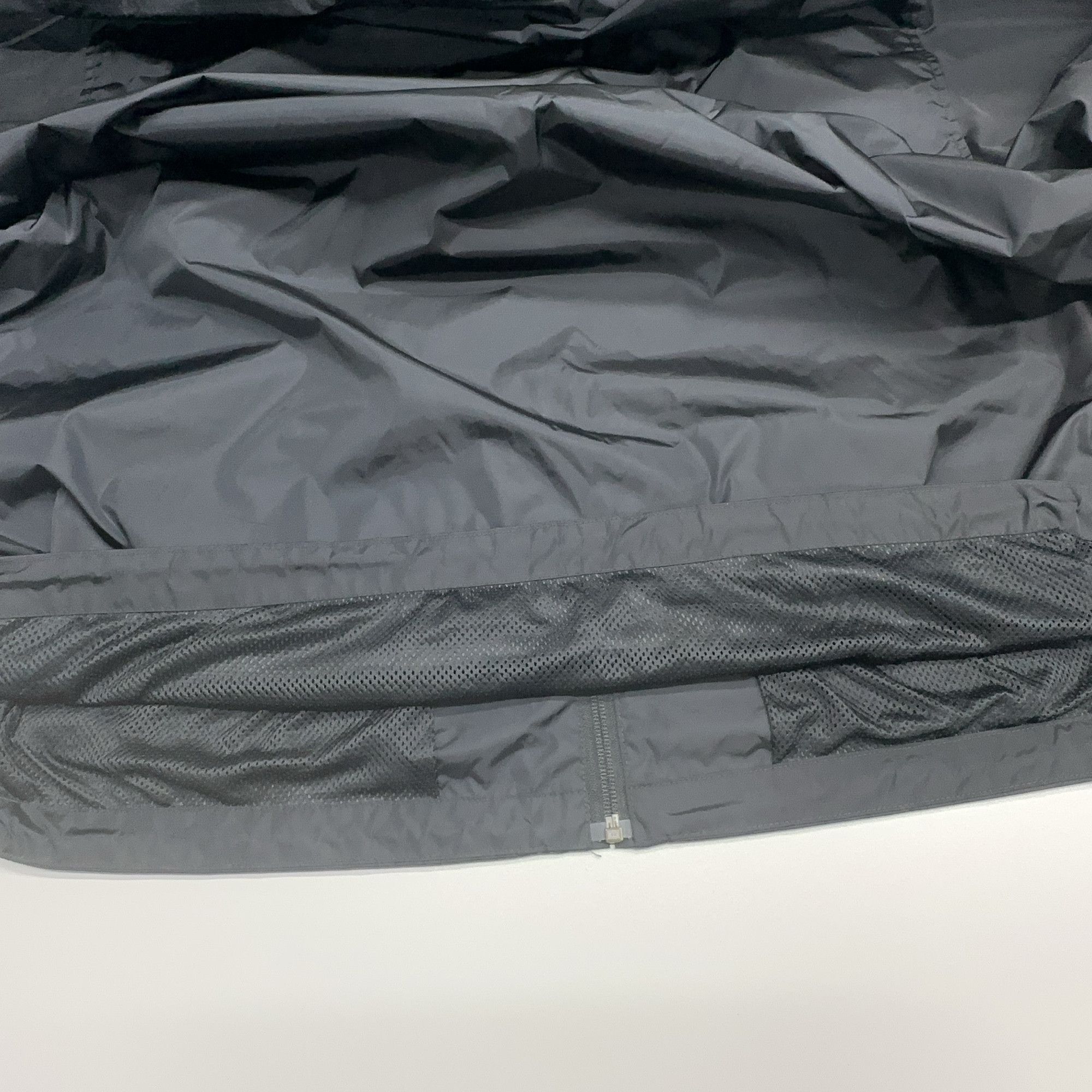 Balenciaga Balenciaga Logo Zip Windbreaker Size XS Size US S / EU 44-46 / 1 - 9 Thumbnail