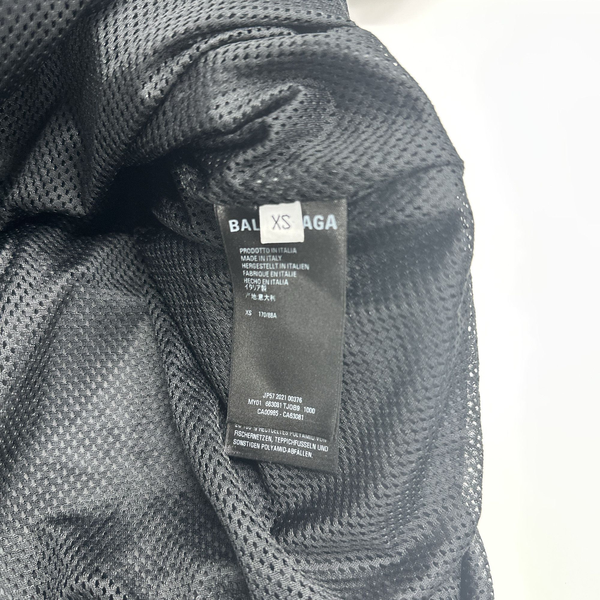 Balenciaga Balenciaga Logo Zip Windbreaker Size XS Size US S / EU 44-46 / 1 - 4 Thumbnail