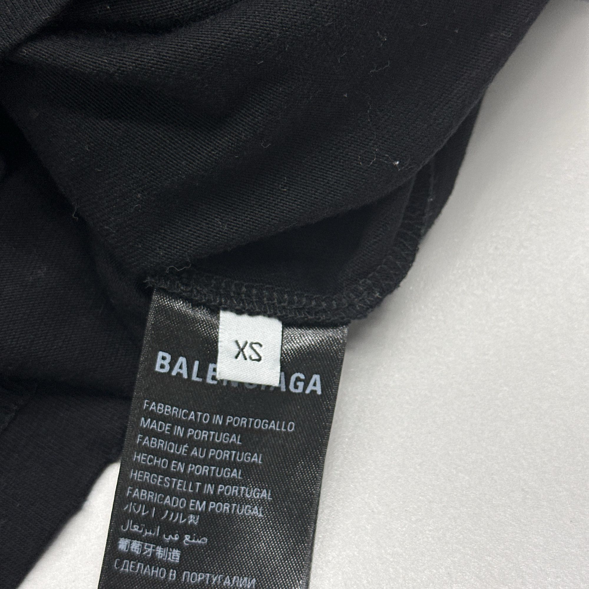 Balenciaga Balenciaga Paris Graphic T-Shirt Size XS Size US XS / EU 42 / 0 - 4 Thumbnail