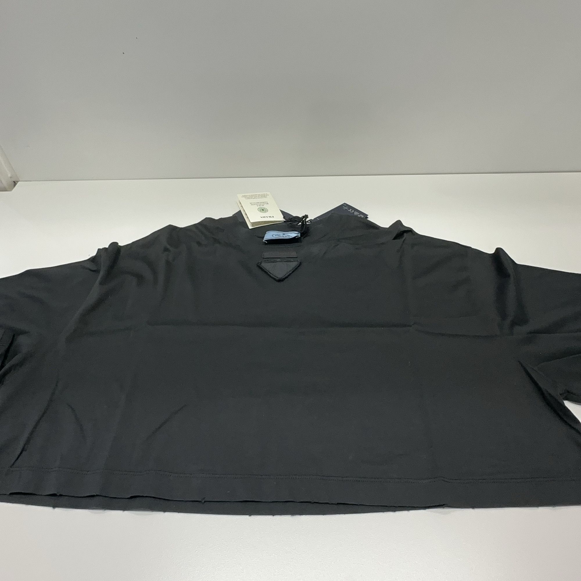 Prada Prada Triangle Logo Short Sleeve T-Shirt Size S Size US S / EU 44-46 / 1 - 9 Thumbnail