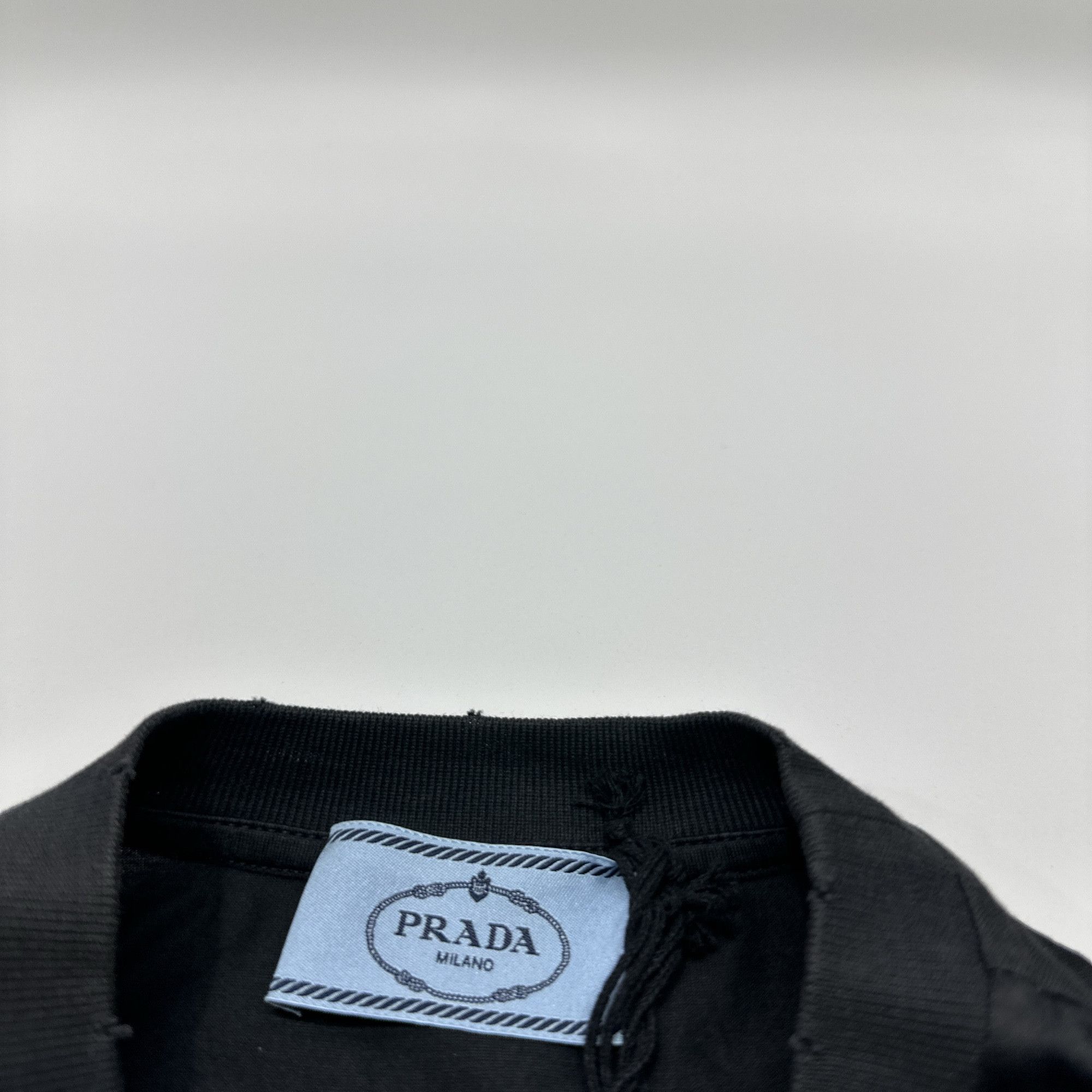Prada Prada Triangle Logo Short Sleeve T-Shirt Size S Size US S / EU 44-46 / 1 - 3 Thumbnail