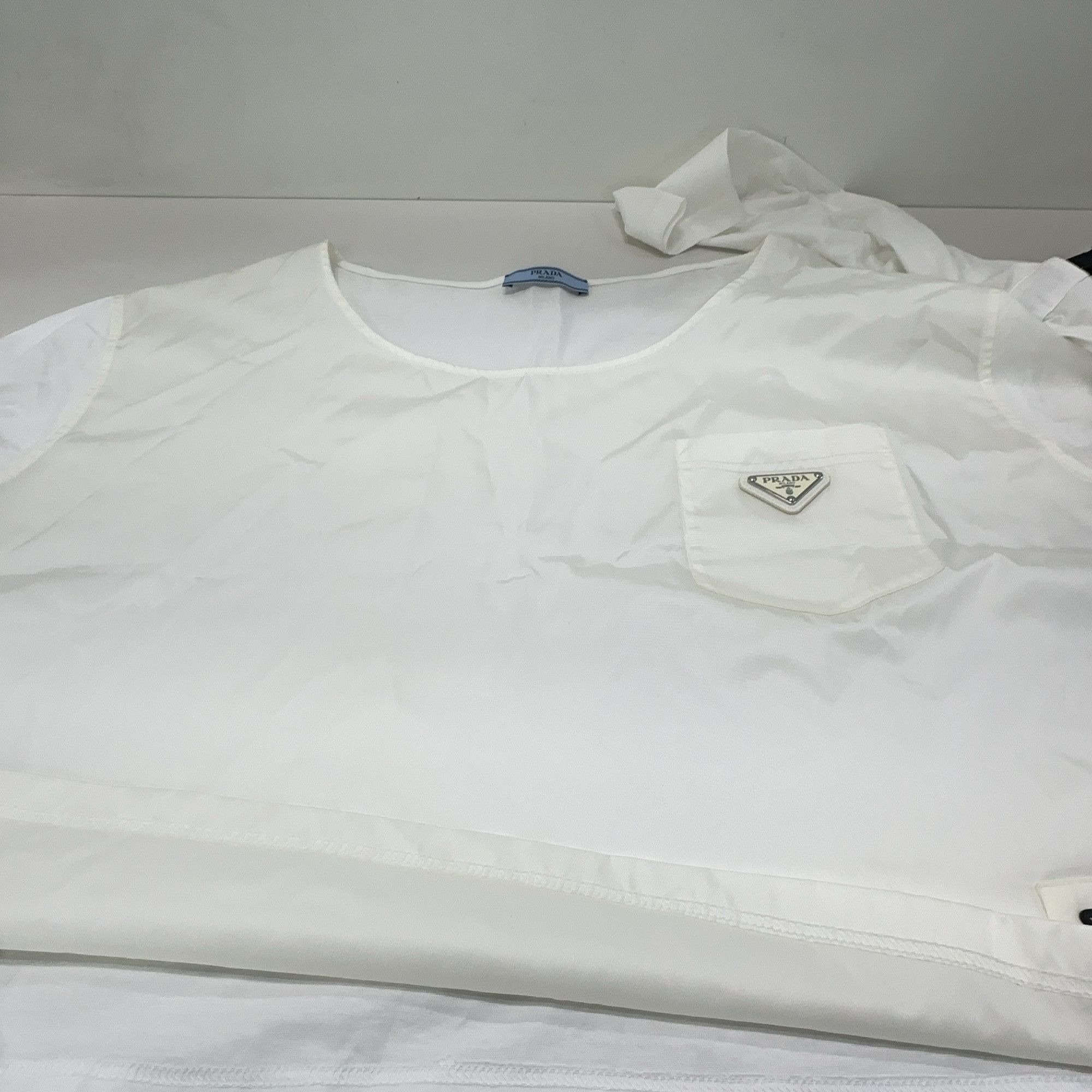 Prada Prada Logo Patch Long Sleeve Top Size S Size S / US 4 / IT 40 - 7 Thumbnail