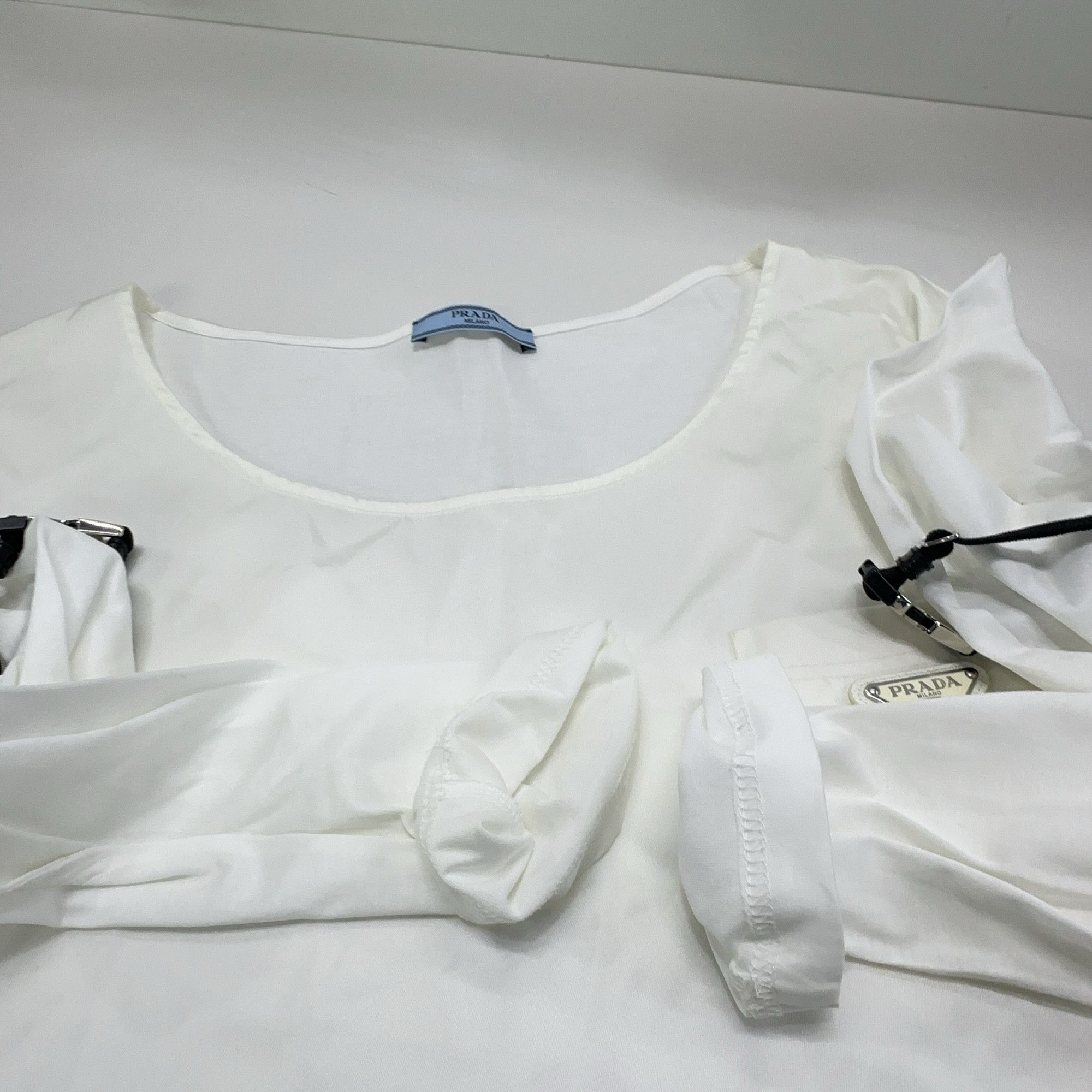 Prada Prada Logo Patch Long Sleeve Top Size S Size S / US 4 / IT 40 - 8 Thumbnail
