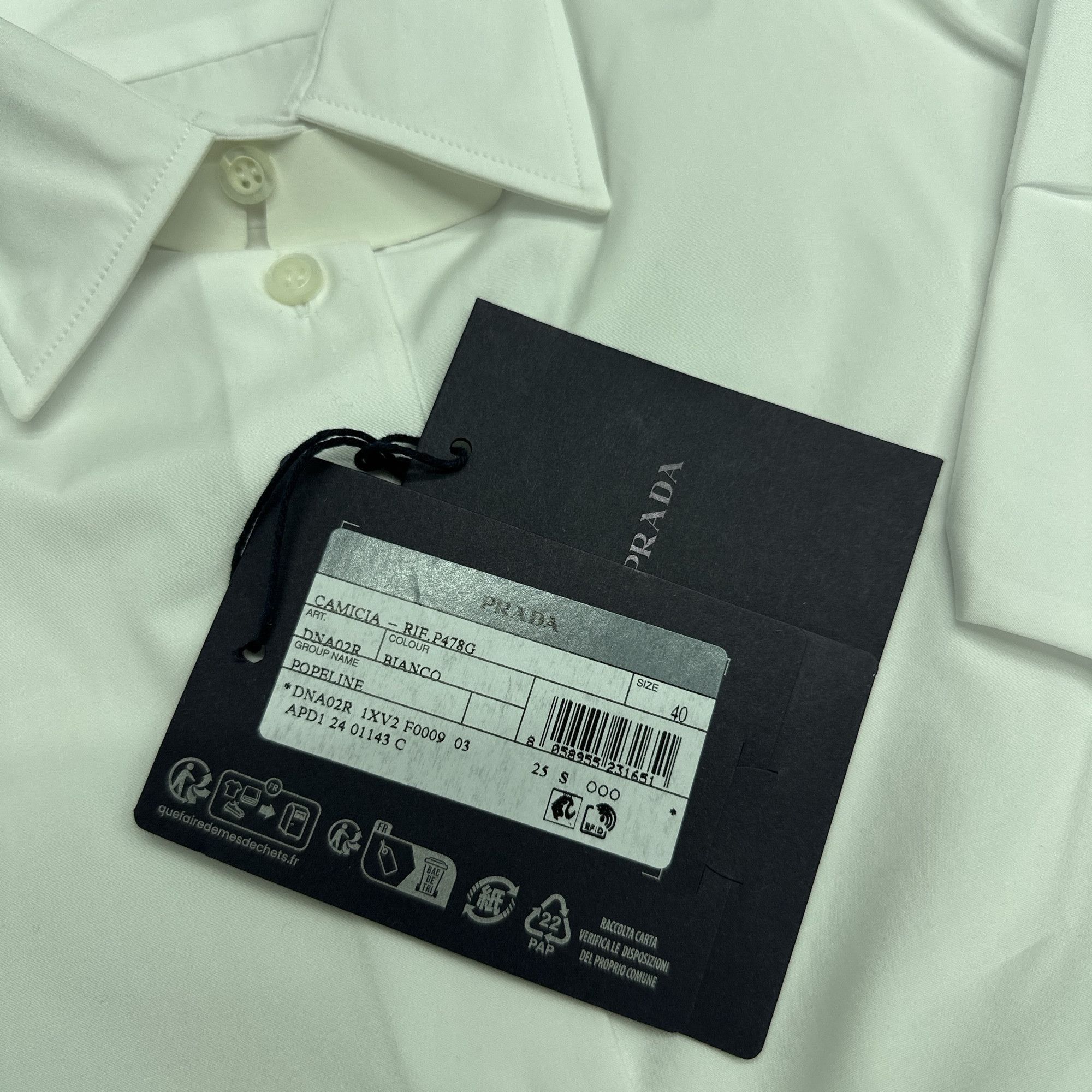 Prada Prada Poplin Button Up Shirt Size M Size US XXS / EU 40 - 4 Thumbnail