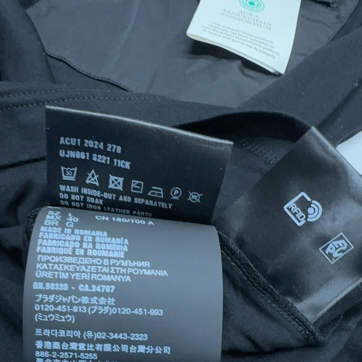 Prada Prada Re-Nylon Pocket T-Shirt Size L Size US L / EU 52-54 / 3 - 9 Thumbnail
