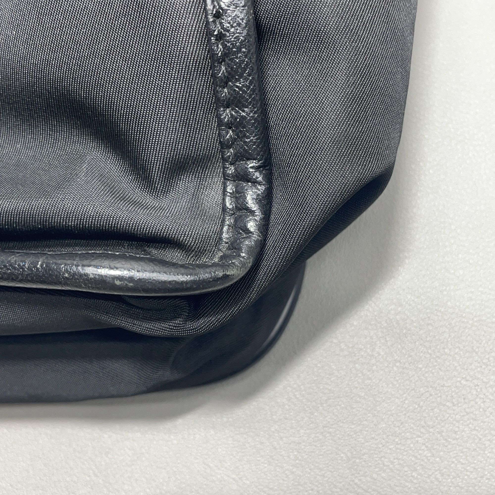 Prada Prada Nylon Messenger Bag Size ONE SIZE - 6 Thumbnail