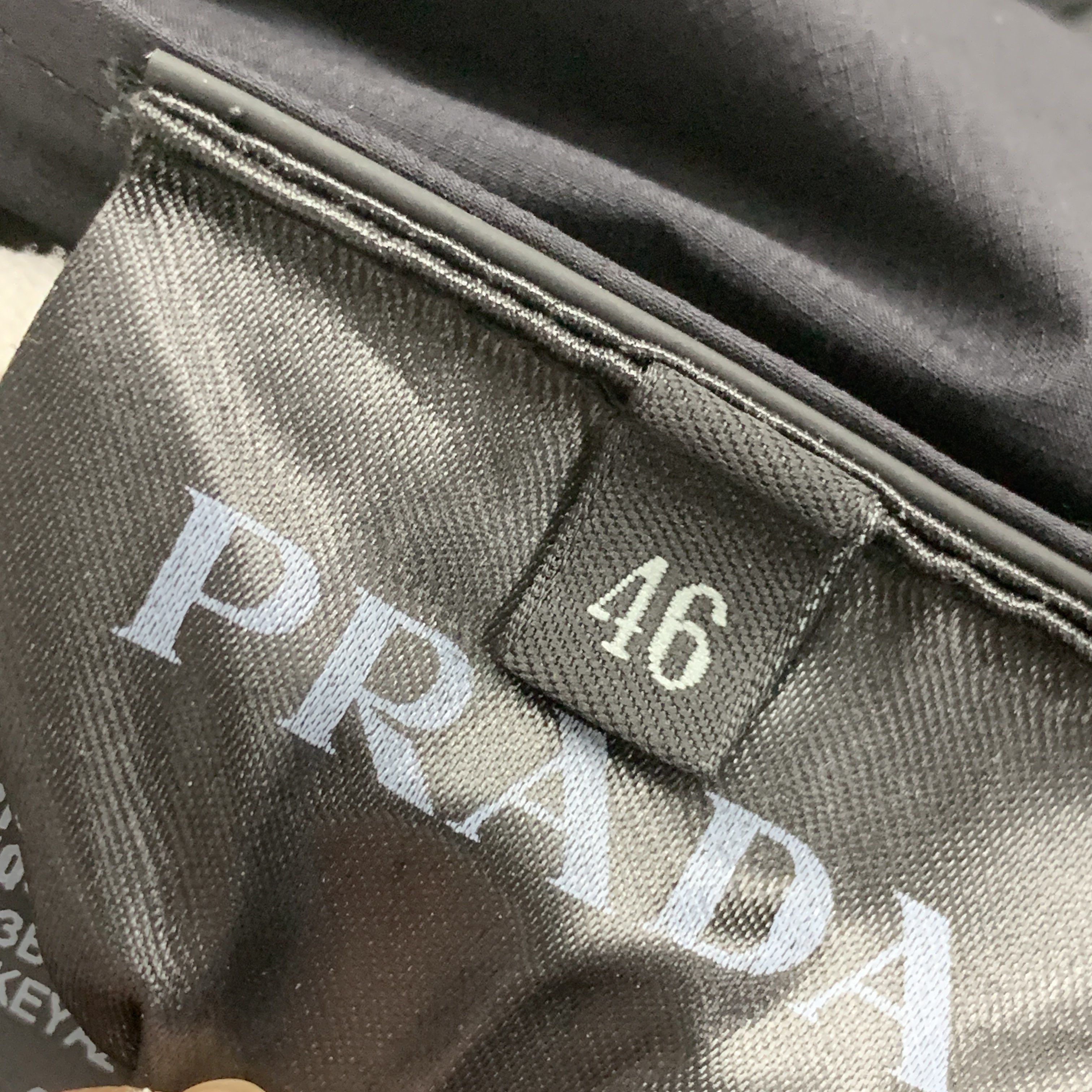Prada Prada Logo Nylon Pants Size 30 Size US 30 / EU 46 - 3 Thumbnail