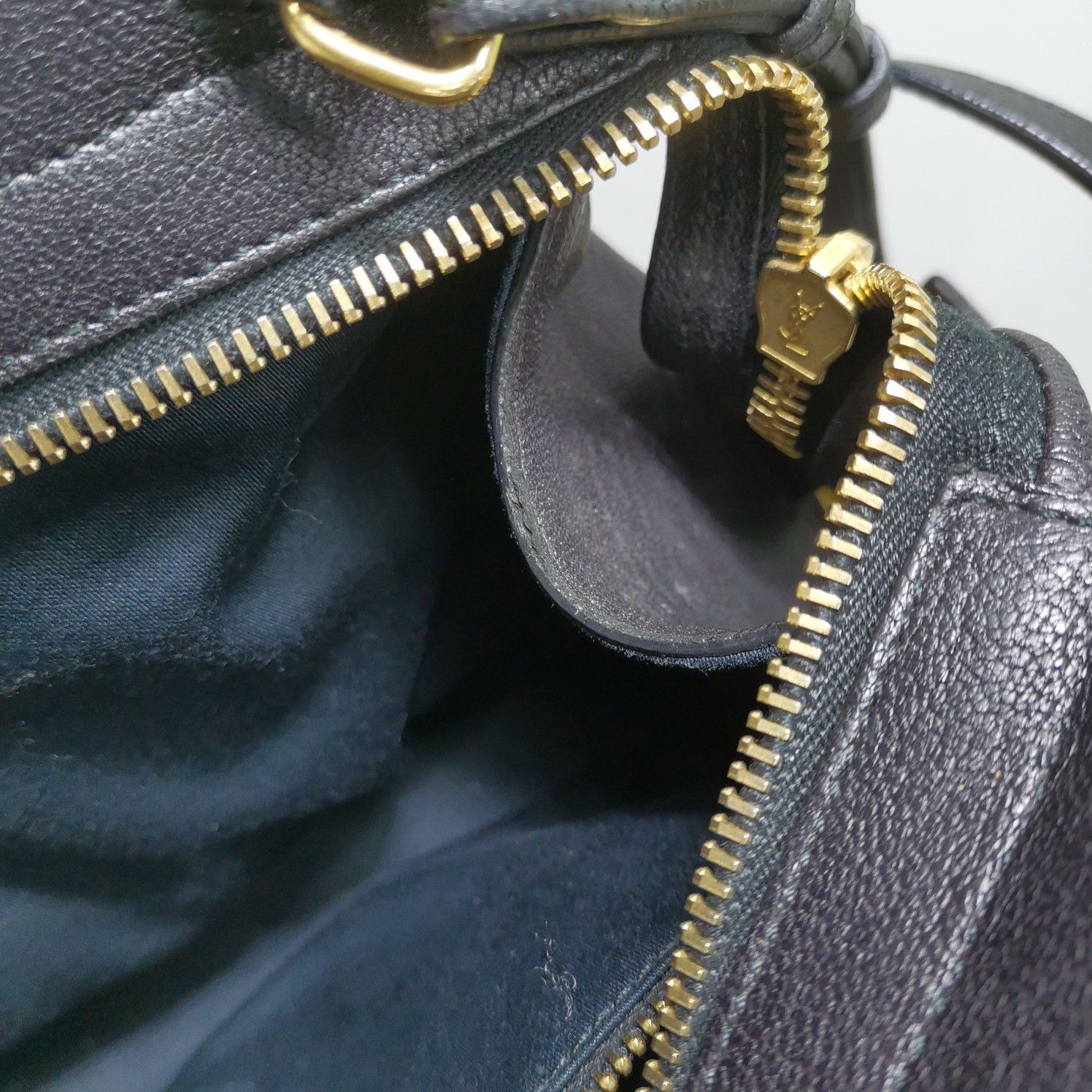 Saint Laurent Paris Saint Laurent Y-Ligne Handle Bag Size ONE SIZE - 6 Thumbnail
