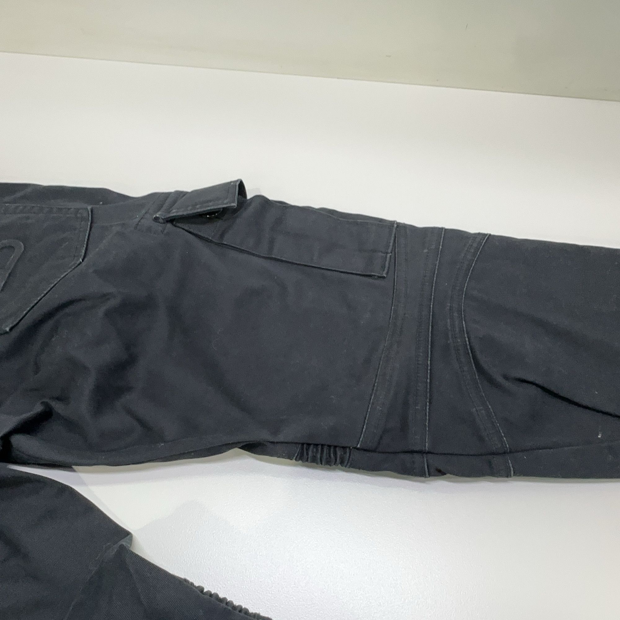 Balmain Balmain Embossed Cargo Pants Size 29 Size US 29 - 12 Thumbnail