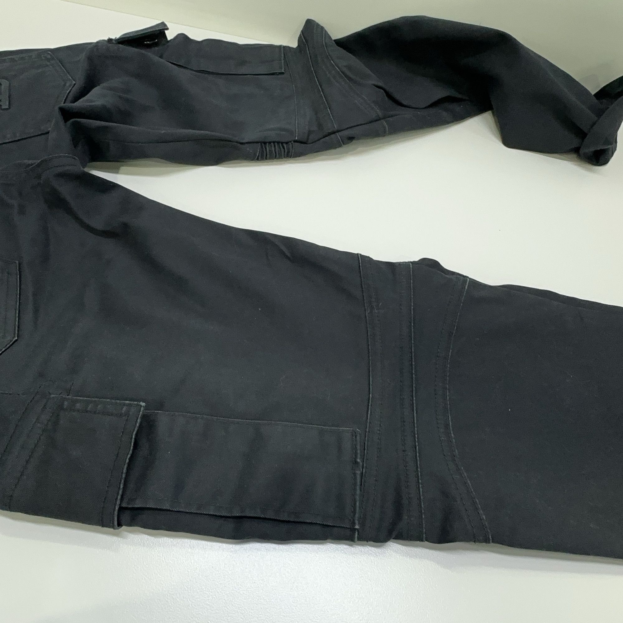 Balmain Balmain Embossed Cargo Pants Size 29 Size US 29 - 11 Thumbnail