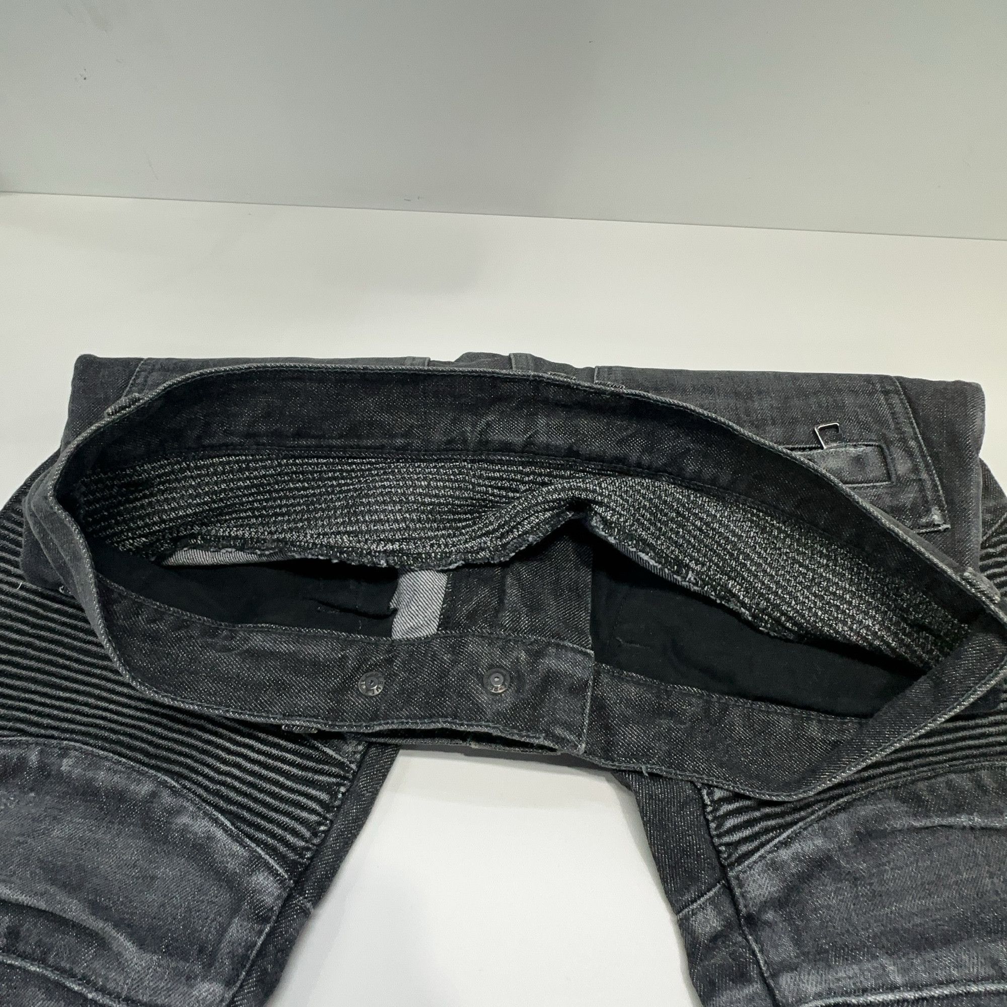 Balmain Balmain Biker Ribbed Denim Jeans Size 30 Size US 30 / EU 46 - 6 Thumbnail