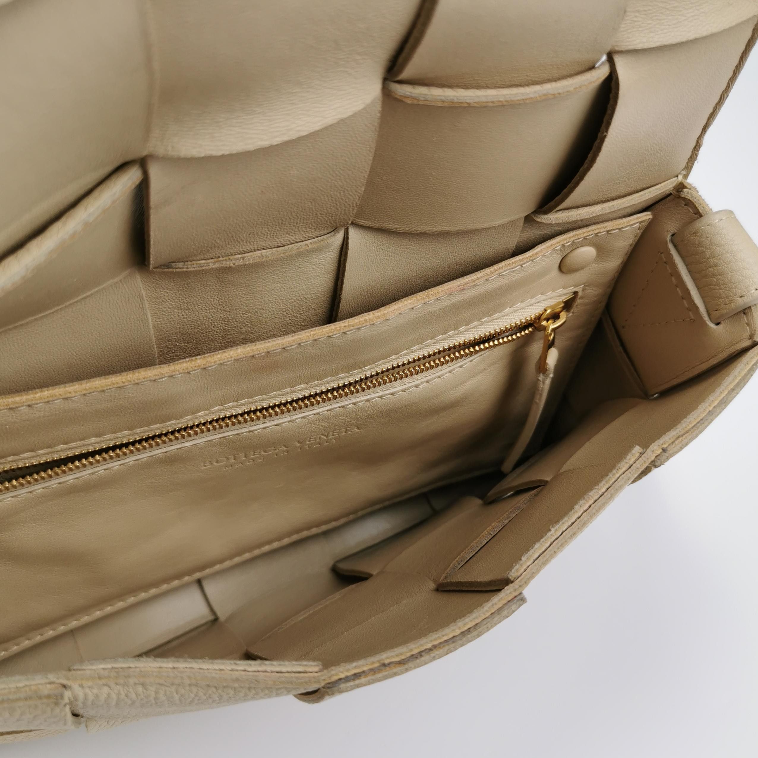 Bottega Veneta Bottega Veneta Women os Shoulder Bags Size ONE SIZE - 7 Thumbnail